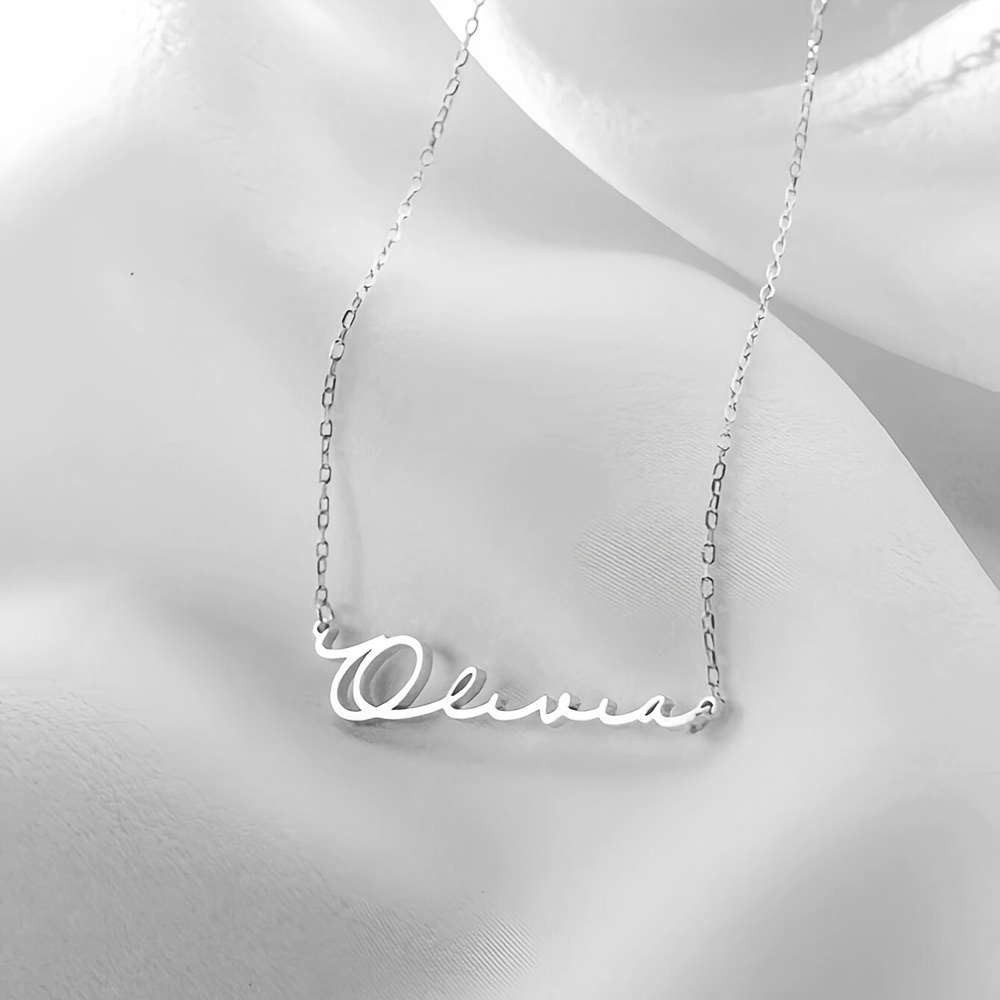 Personalized Exquisite Name Necklace, Customizable Gift for Her