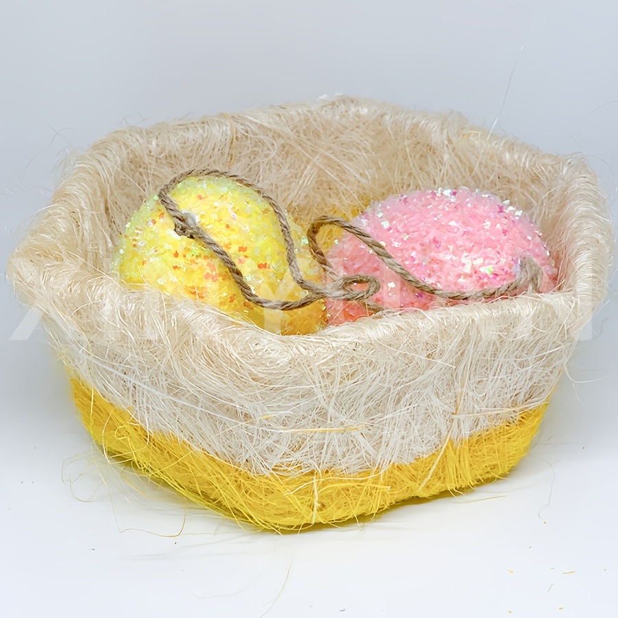 

Chickens Decorate Baskets, Jute Baskets With Eggs And Chicks For Easter, Diy Decorations Suitable For Easter And Spring.