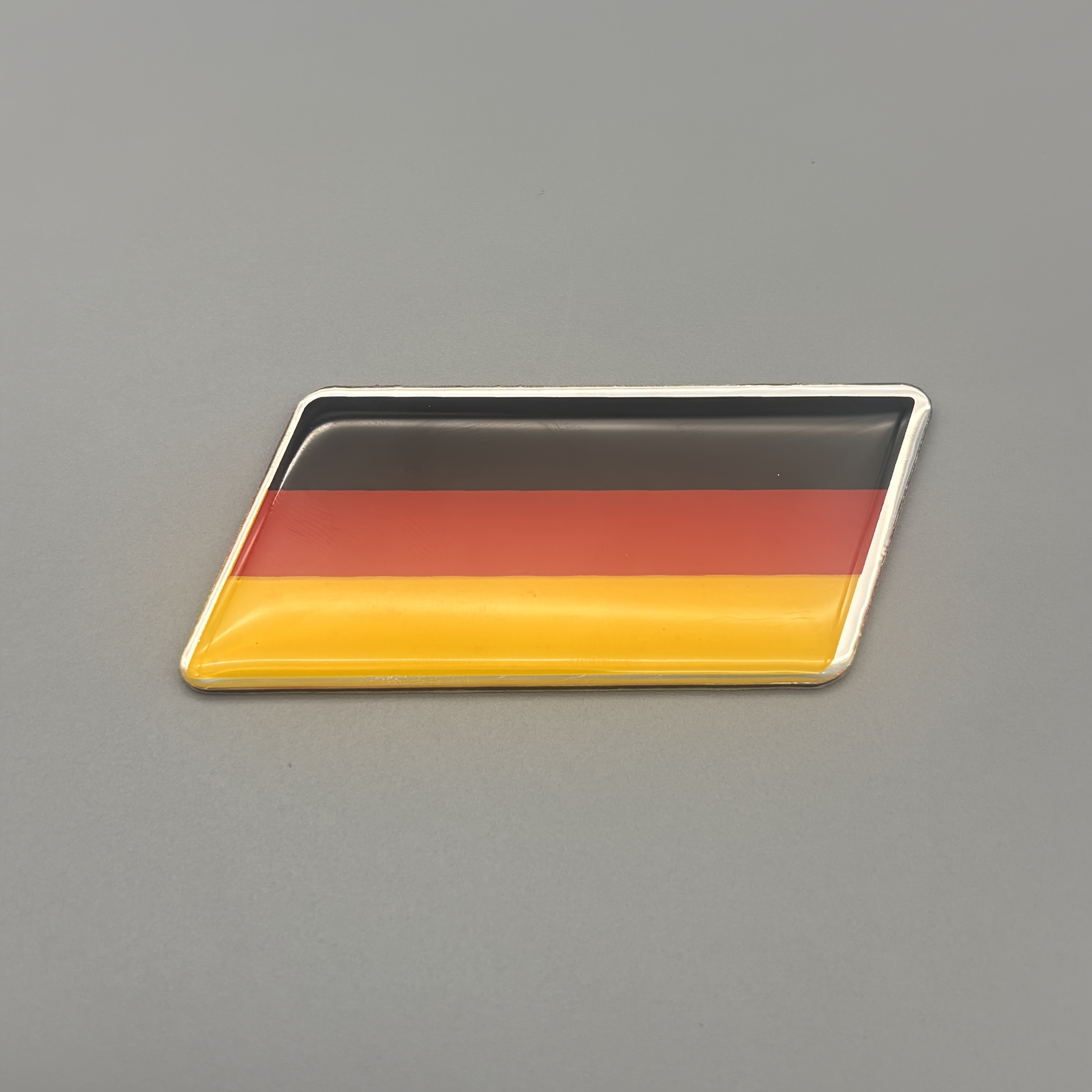 German Flag Emblem For All Vehicles, Suitable For Front Grilles, Side Windows, Rear Trunks, And As Universal Body Accessory Stickers