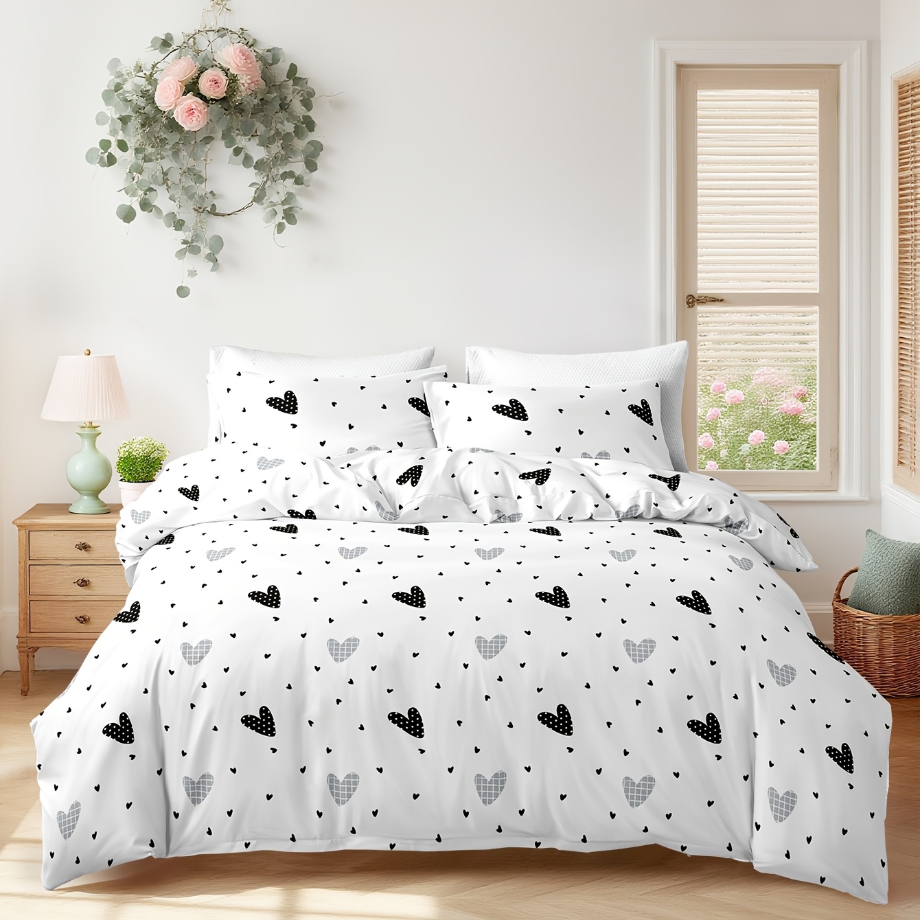 Image of 3pcs Fresh Polka Dot Heart Three-piece Set Black And White Gray Heart Print Duvet Cover Girly Atmosphere Bedroom Bedding (pillow Core Not Included, Duvet Core Not Included)