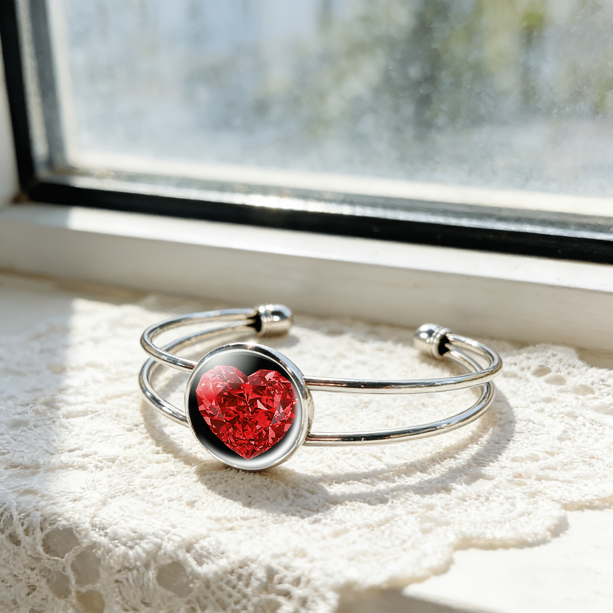 Women's Adjustable Open Bangle with Heart-Shaped Gemstone, Elegant Gift