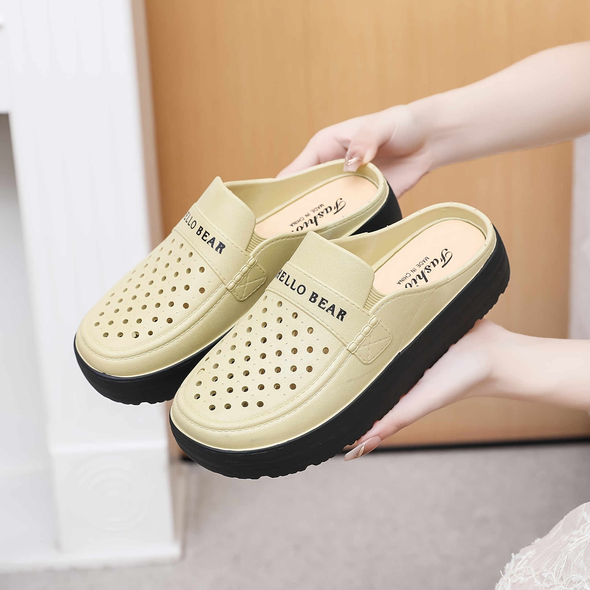 

New Summer Style, Japanese And Korean Fashion Thick Sole Women's Slip-on Shoes With Half Enclosure, Breathable And Comfortable