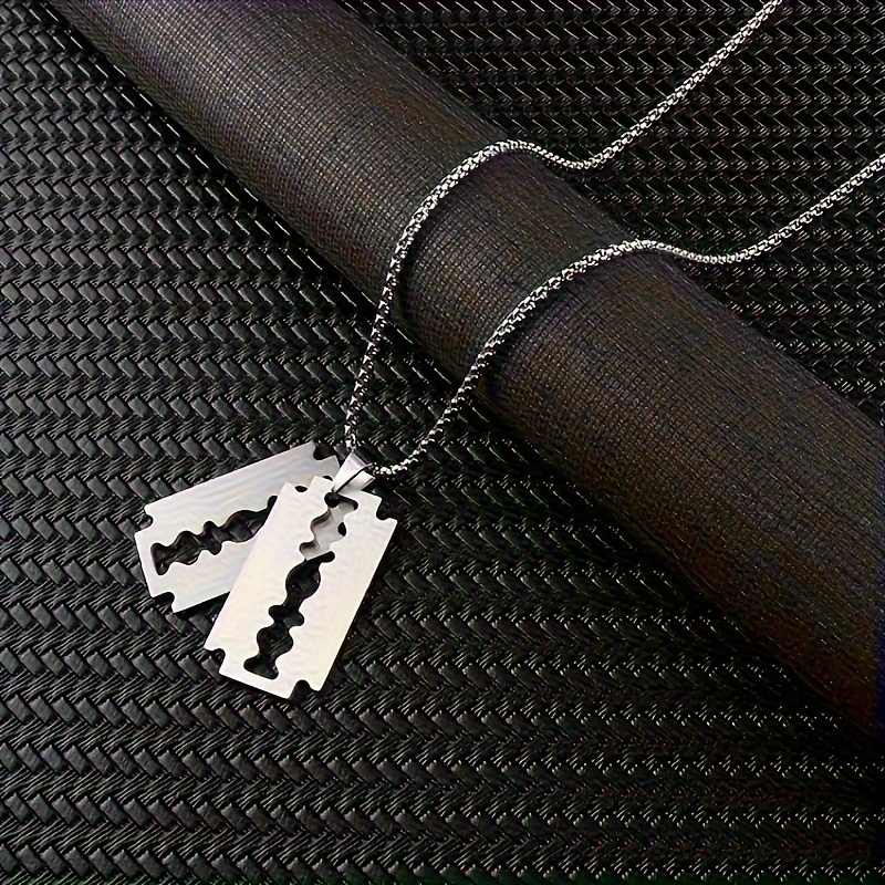 Pendentif Tête De Taureau Crâne En Acier Inoxydable - Collier Homme Argent/Or Avec Émail Noir