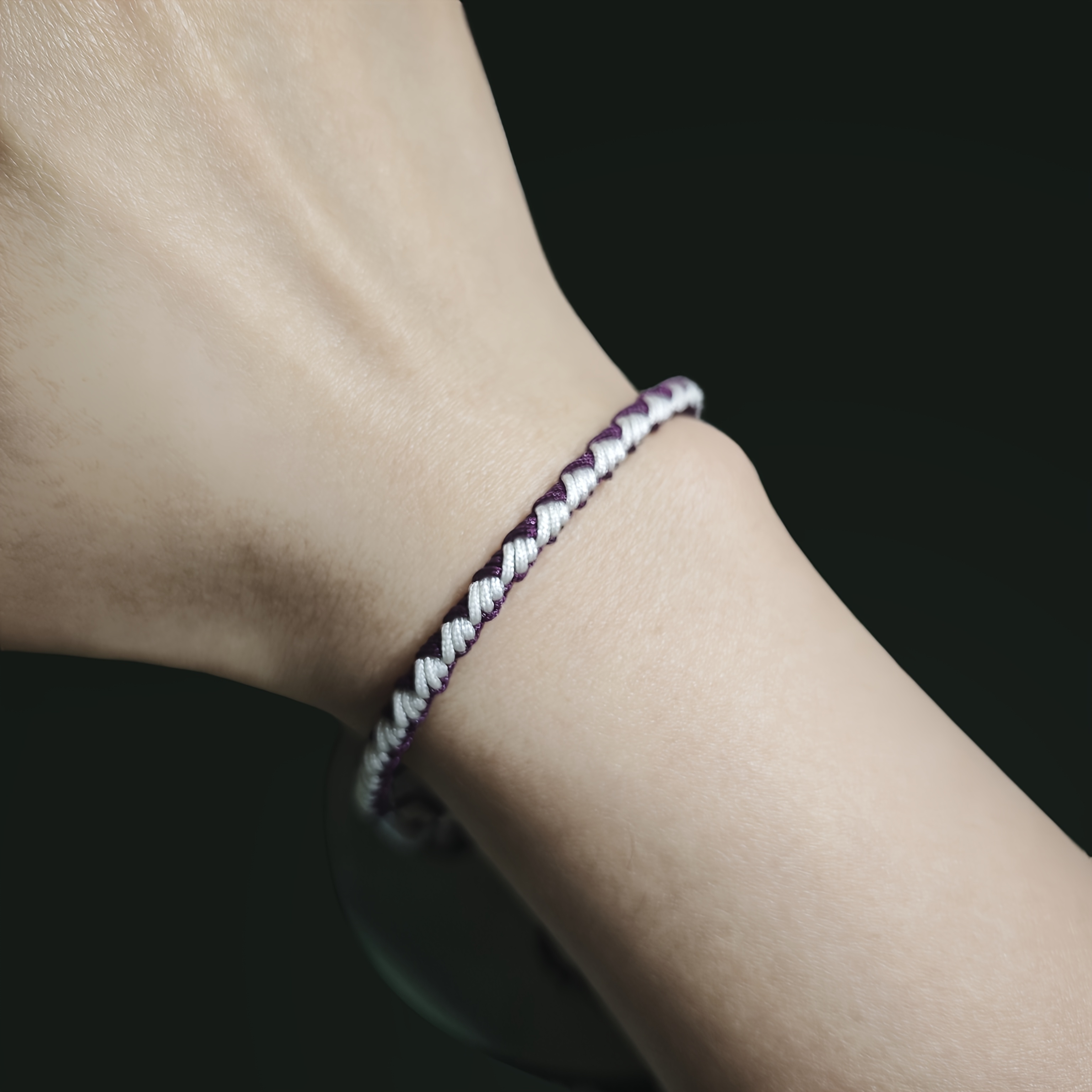 Adjustable Heart Two Tone Rope Bracelet for Daily Wear & Valentine'S Gift