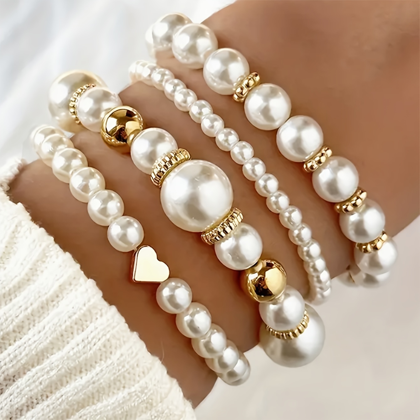 

Elegant Boho Style Bracelet Set, 4-piece Pearl And Heart Charm Beads Strand, Plastic Stretch Fashion Jewelry For , Gifting, Vacation, Parties, Valentine's Day -