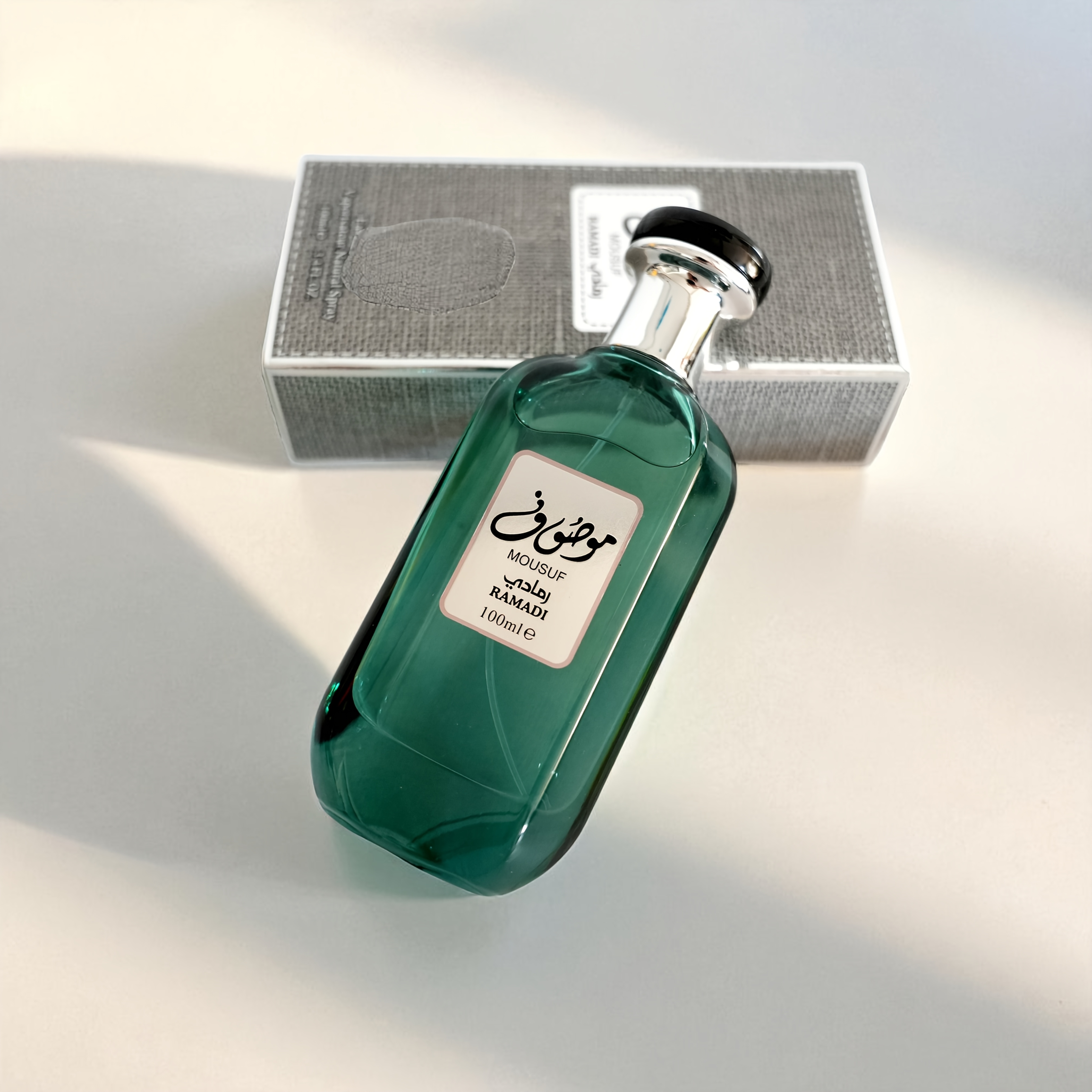 100ml/3.4fl.oz Parfum Luxe Arabe Dubaï - Fragrance Florale, Fruité et Boisée Longue Durée - Eau de Cologne Élégante pour Femmes & Hommes Jour/Nuit, Soirées, Rendez-vous, Gym - Cadeau Sophistiqué pour Couples en Bouteille Chic, Design Haut de Gamme, Qualité Supérieure, Unisexe