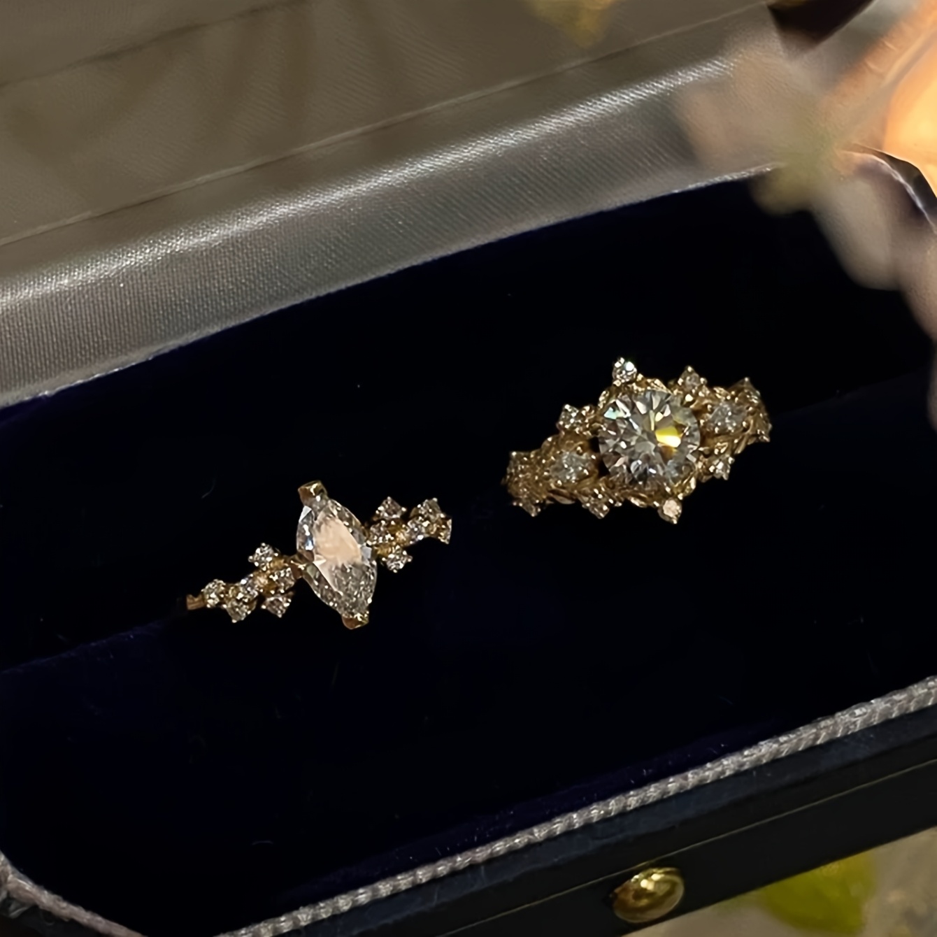 Image of 2 Elegant, Temperament, High-end, Luxurious, Oval, Shiny, Cubic Zirconia Inlaid, Niche Design Copper Ring Sets Suitable For Women's Banquets, Dances, Festivals, And Weddings