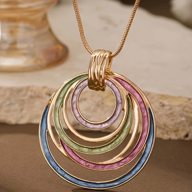 E-shop 1 Elegantes Bohemian Geometrisches Tropfenbemaltes Hohloval-Anhänger Halskette - Mehrfarbiger Verlauf (grün/lila/blau/rosa), Ein Vielseitiges