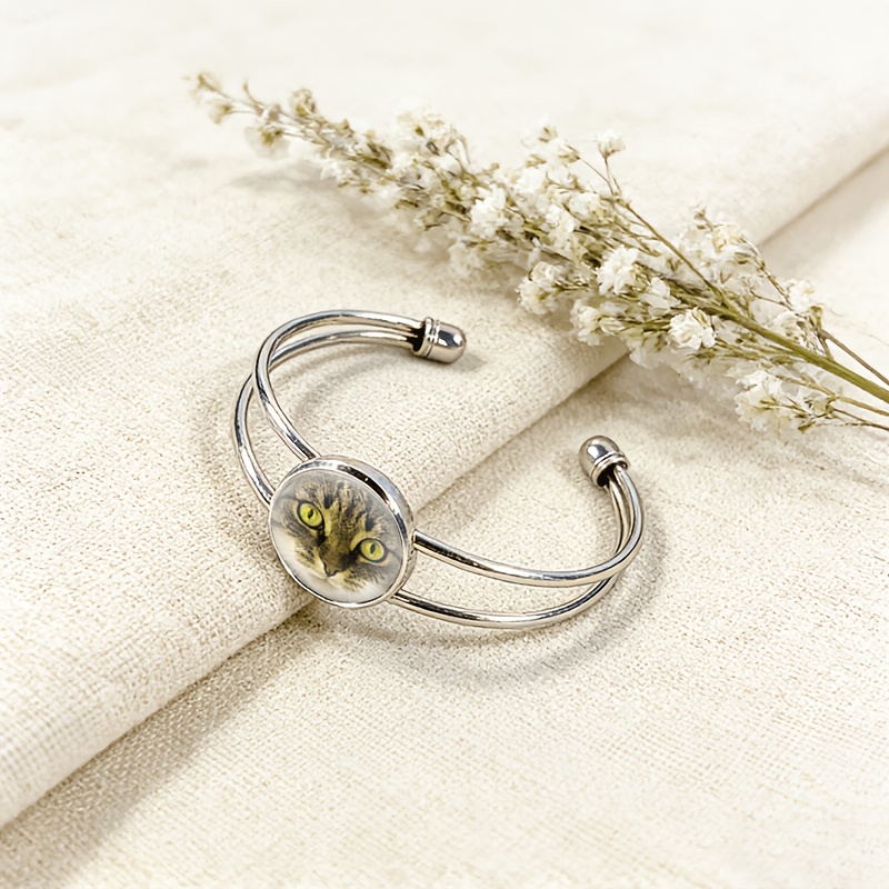 Adjustable Open Bangle with Cat Face Gemstone Inlay