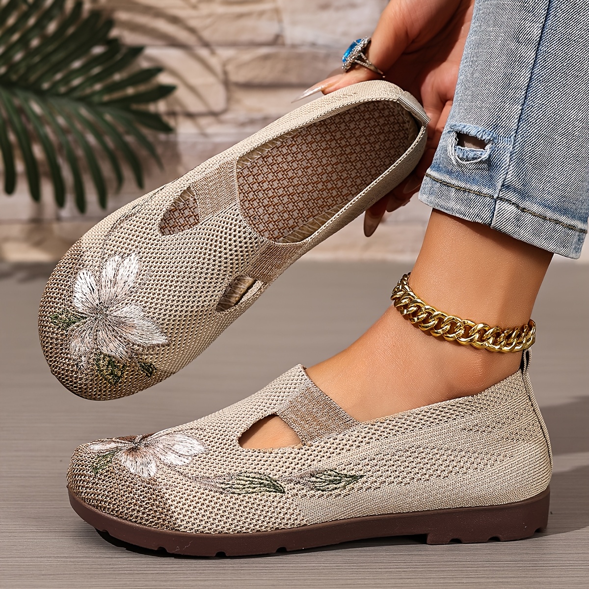 Image of Women's Shoes For Spring And Summer: Shallow Mouth, Stylish Single Shoes, Wide-foot Shoes, Elegant Slip-ons, Aesthetic Style, Comfortable Casual Shoes, Women Shoes, Sneakers