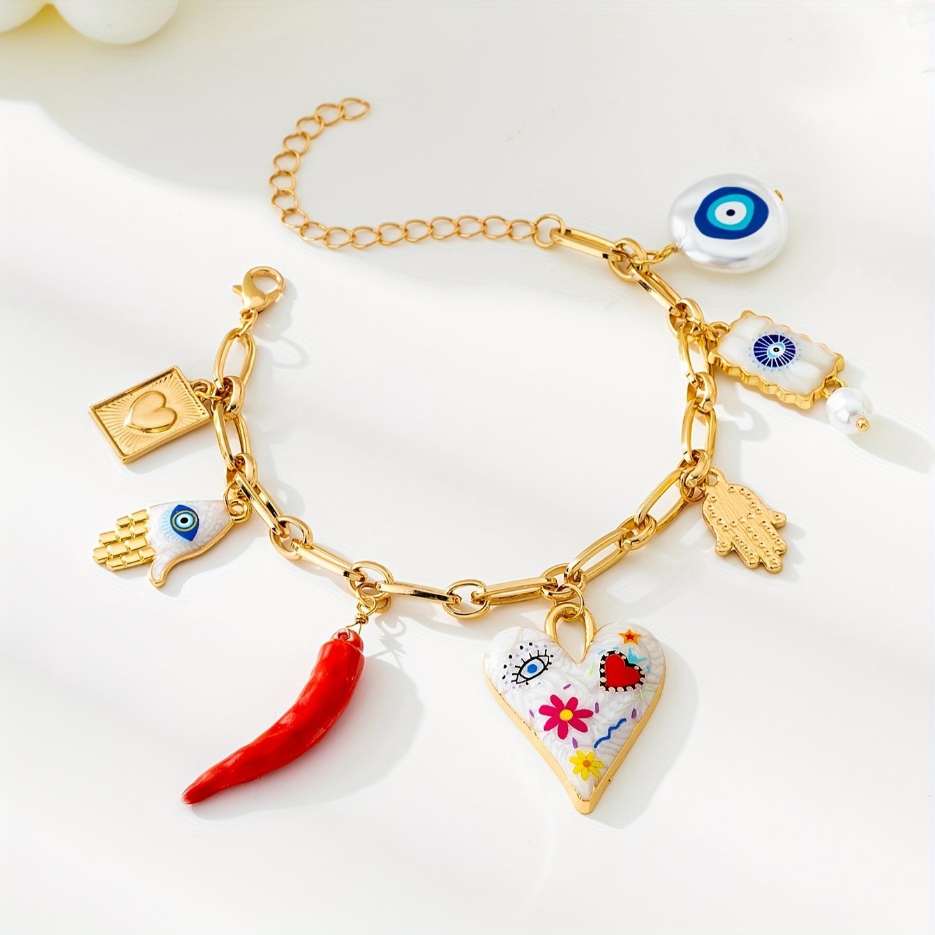 E-shop Elegantes Herz-Chili-Anhänger-Armband aus Zinklegierung für Damen, KC vergoldenet, süßes Design, geeignet für , Party und als Geschenk, alle