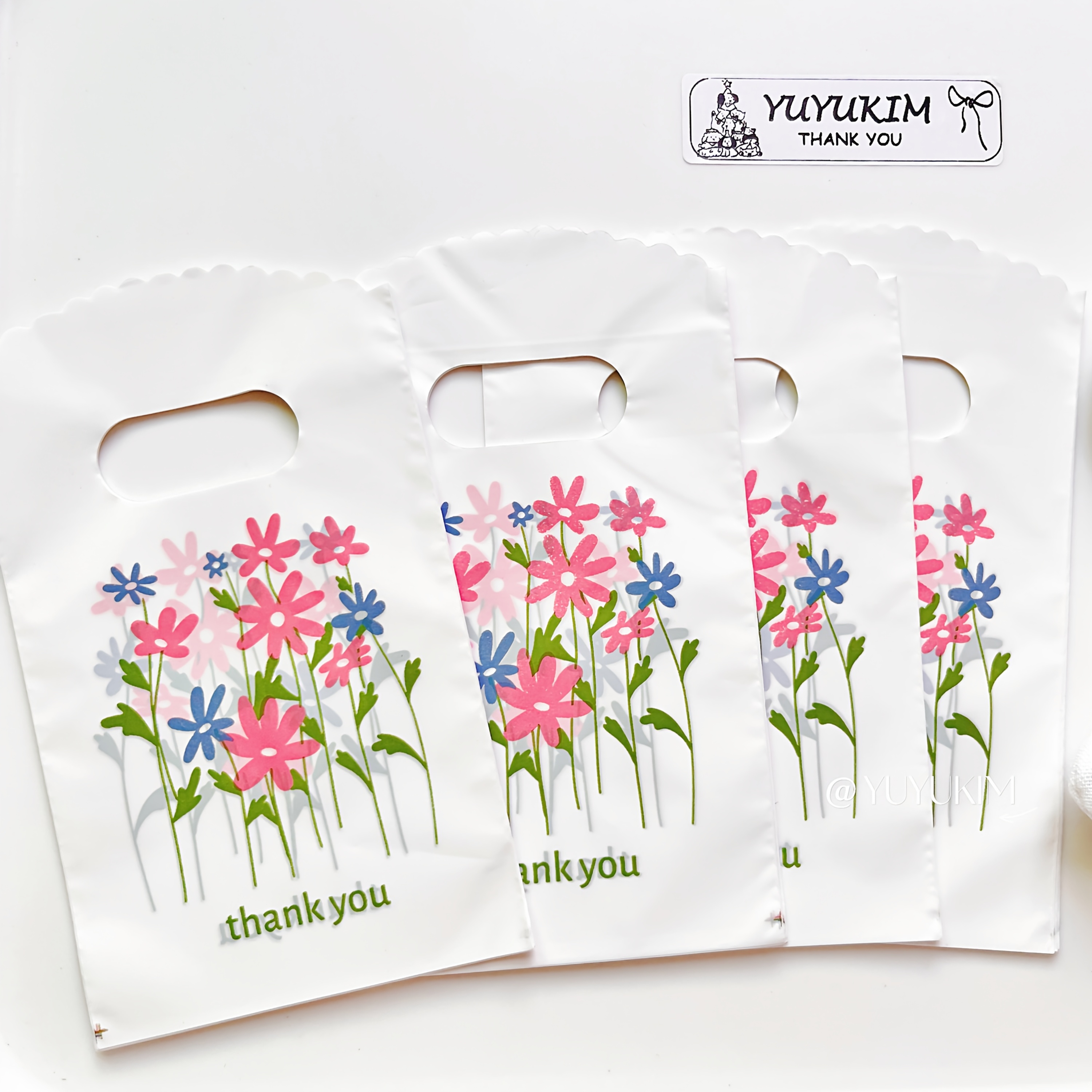 TEMU 48pcs White Background "thank You" Gift Bags Cute Cartoon Plastic Bags Jewelry Packaging Bags Shopping Bags Holiday Gift Bags