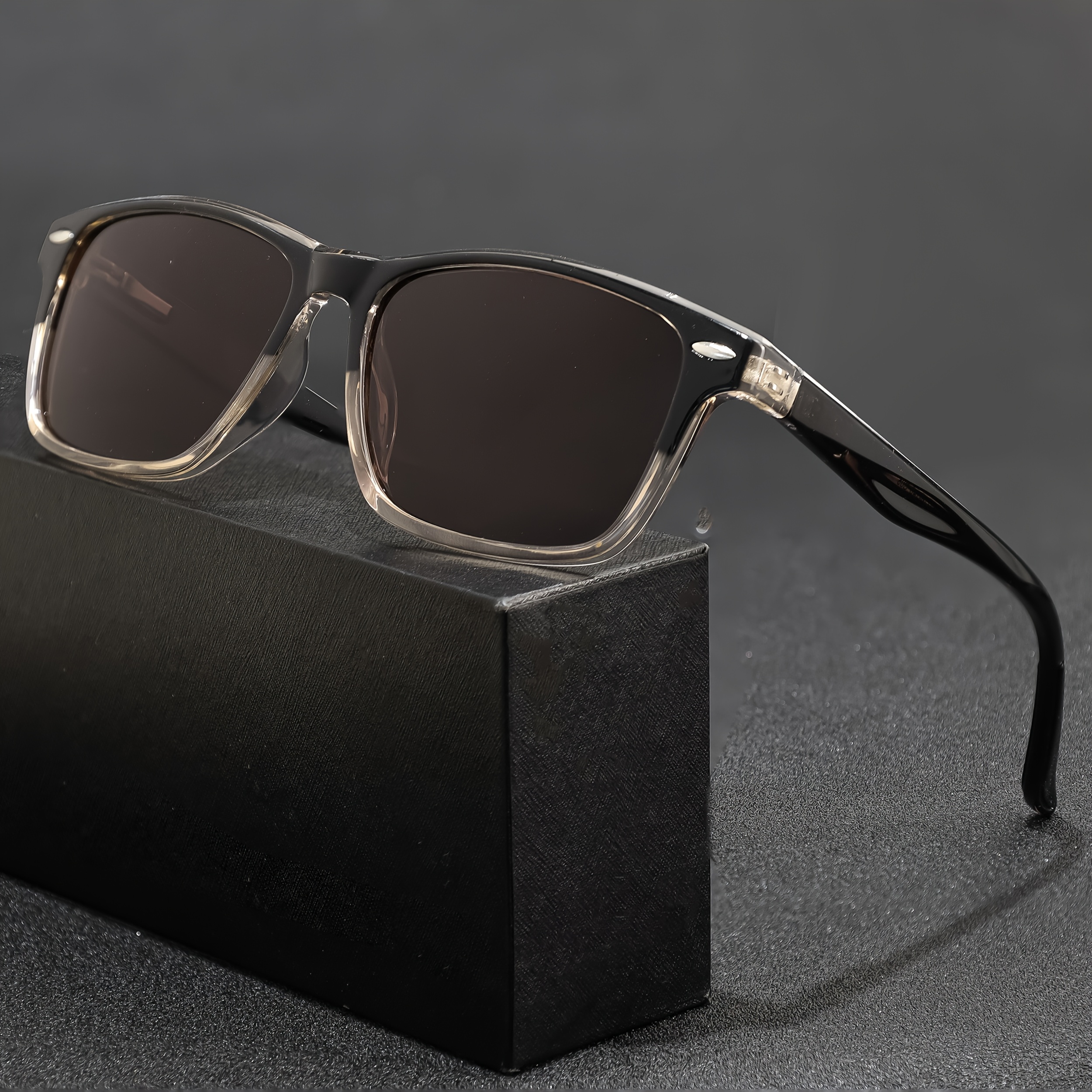 Caterside Vintage Square Sunglasses with TR90 Frame