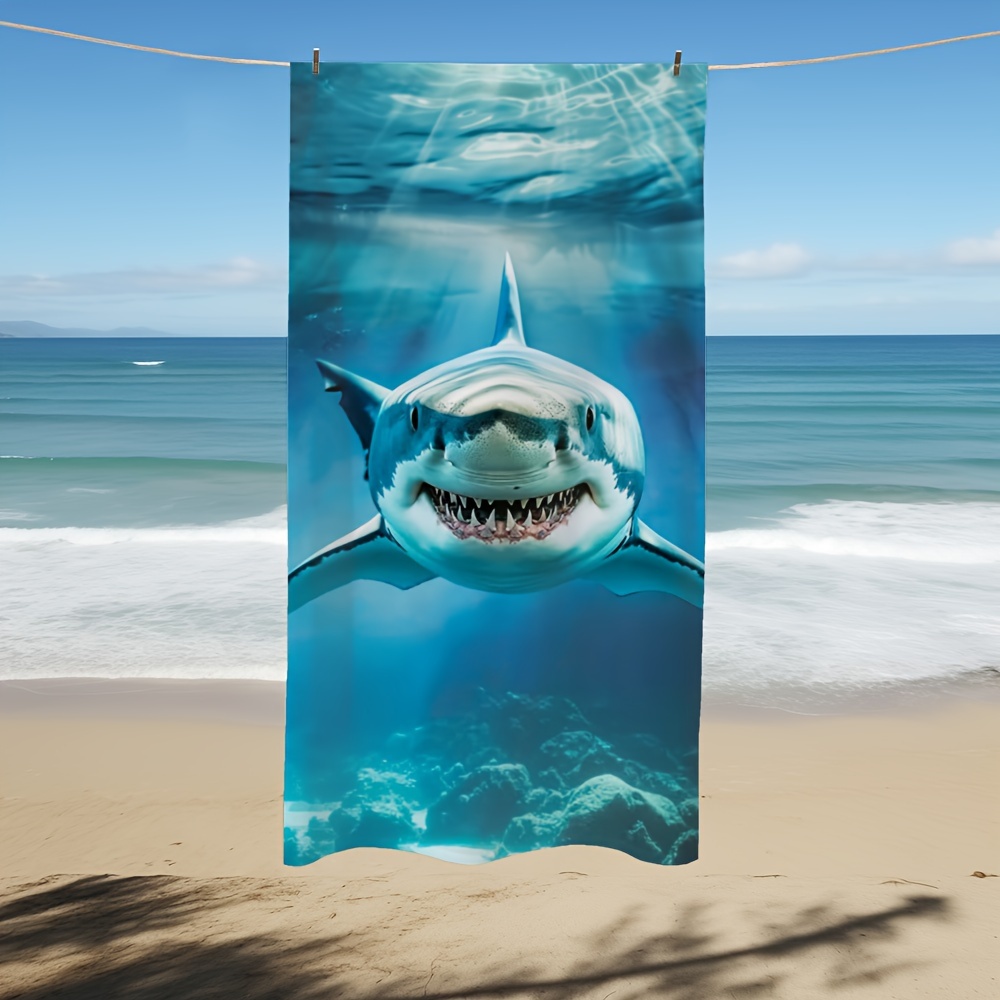 

1pc Quick-drying Travel Towel, Deep-sea Shark Pattern Microfiber Beach Towel, Camping Blanket, Gifts For Shark Lovers