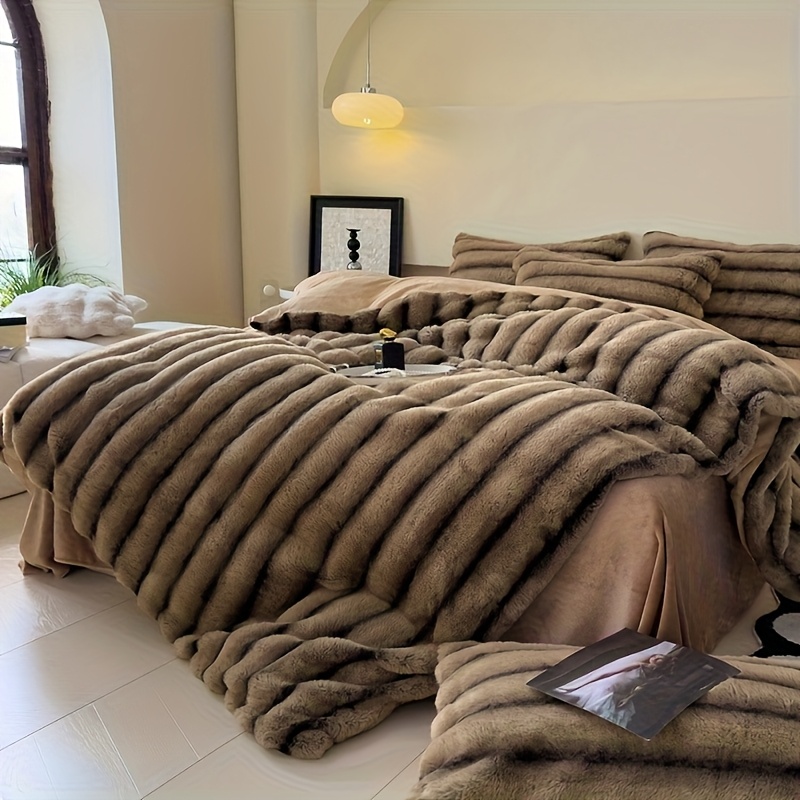 High Luxury Thick Striped Rabbit Like Plush Blanket, Autumn and Winter Thick Bed Blanket Cover, Skin Friendly and Comfortable, Providing All Day Warmth and Comfort, Suitable for Sofas, Beds, Offices and Travel, Multi-purpose Blankets, Holiday Gifts - Image 16