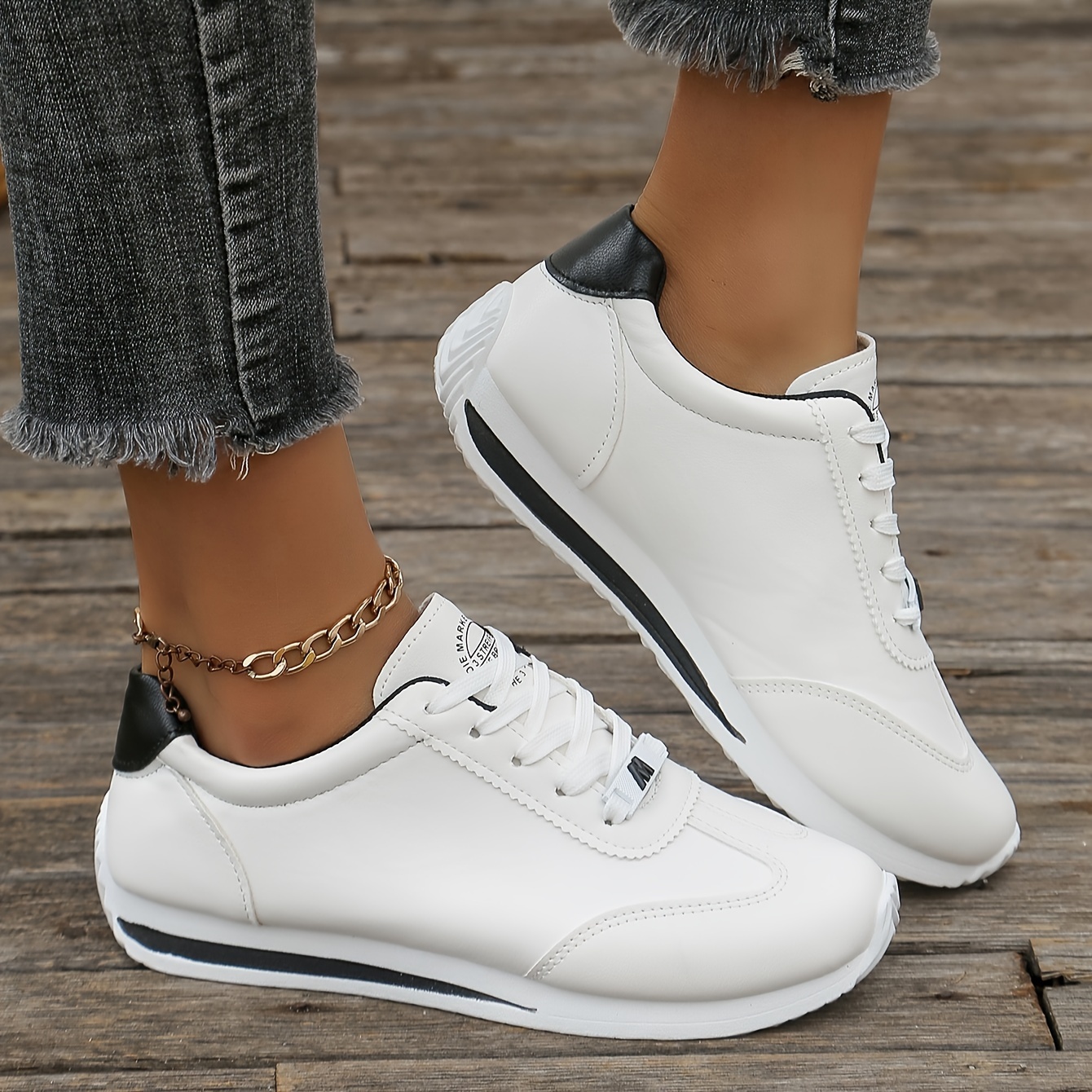 

Women's Solid Color Casual Sneakers, Lace Up Platform Soft Sole Walking White Shoes, Low-top Comfort Sporty Trainers