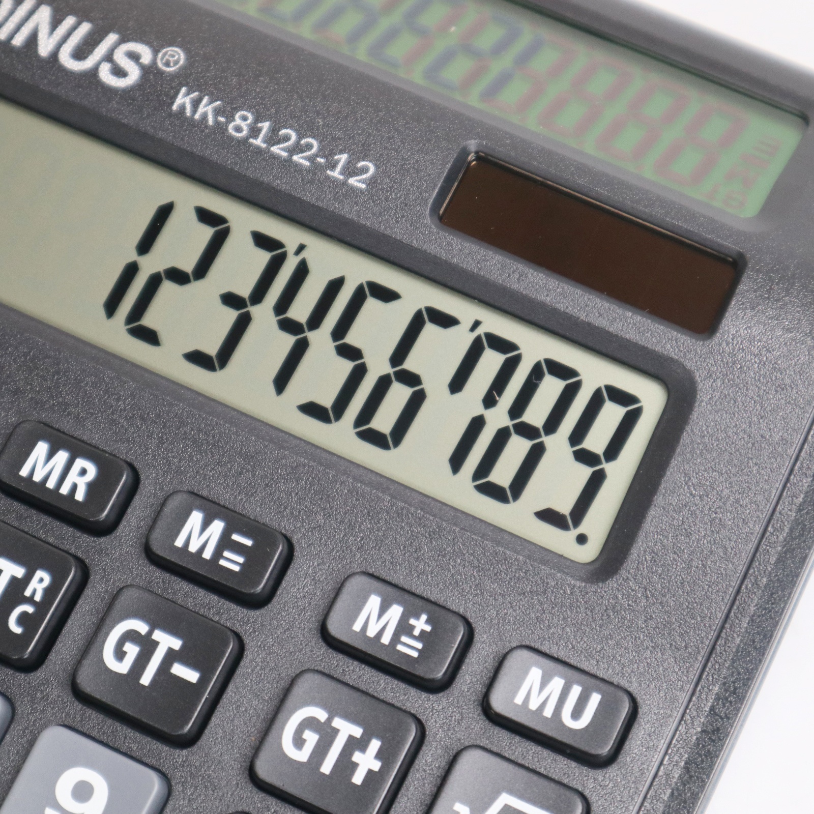 Calculator + Set de Pixuri Gel (2 bucăți), Calculator Financiar Profesional 12/14 Cifre - Afișaj LCD Mare pentru Citire Ușoară, Alimentat Solar Pentru Birou, Școală și Acasă (Fără Baterie)
