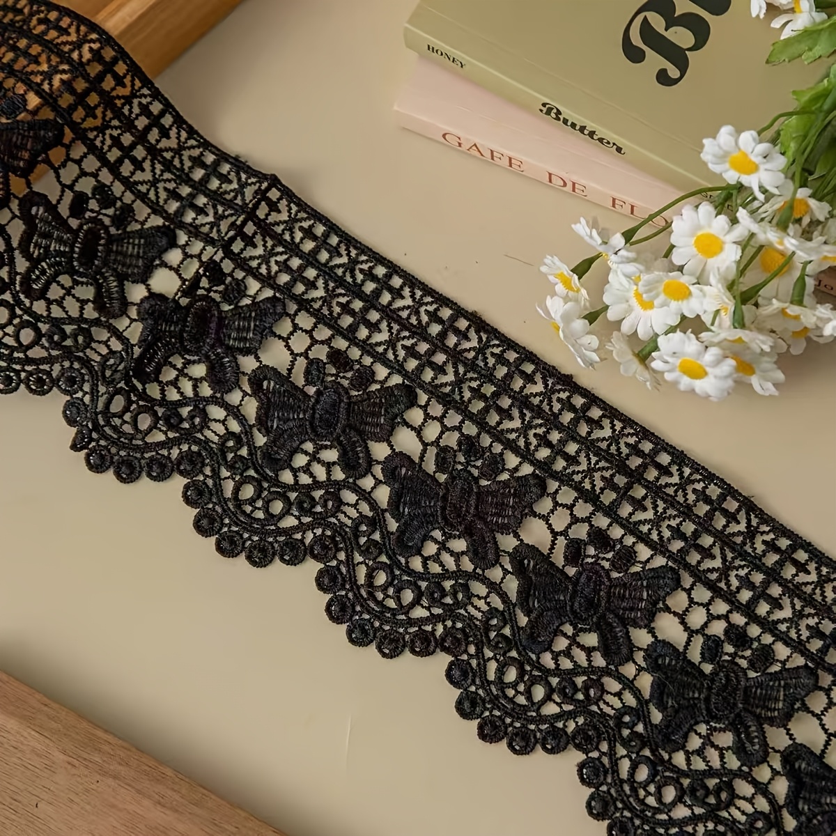 TEMU Fiber Fabric Embroidered Lace, Black And White Openwork Decorative Lace, Suitable For Clothing, Bags, And Home Decor, Diy Craft Decoration