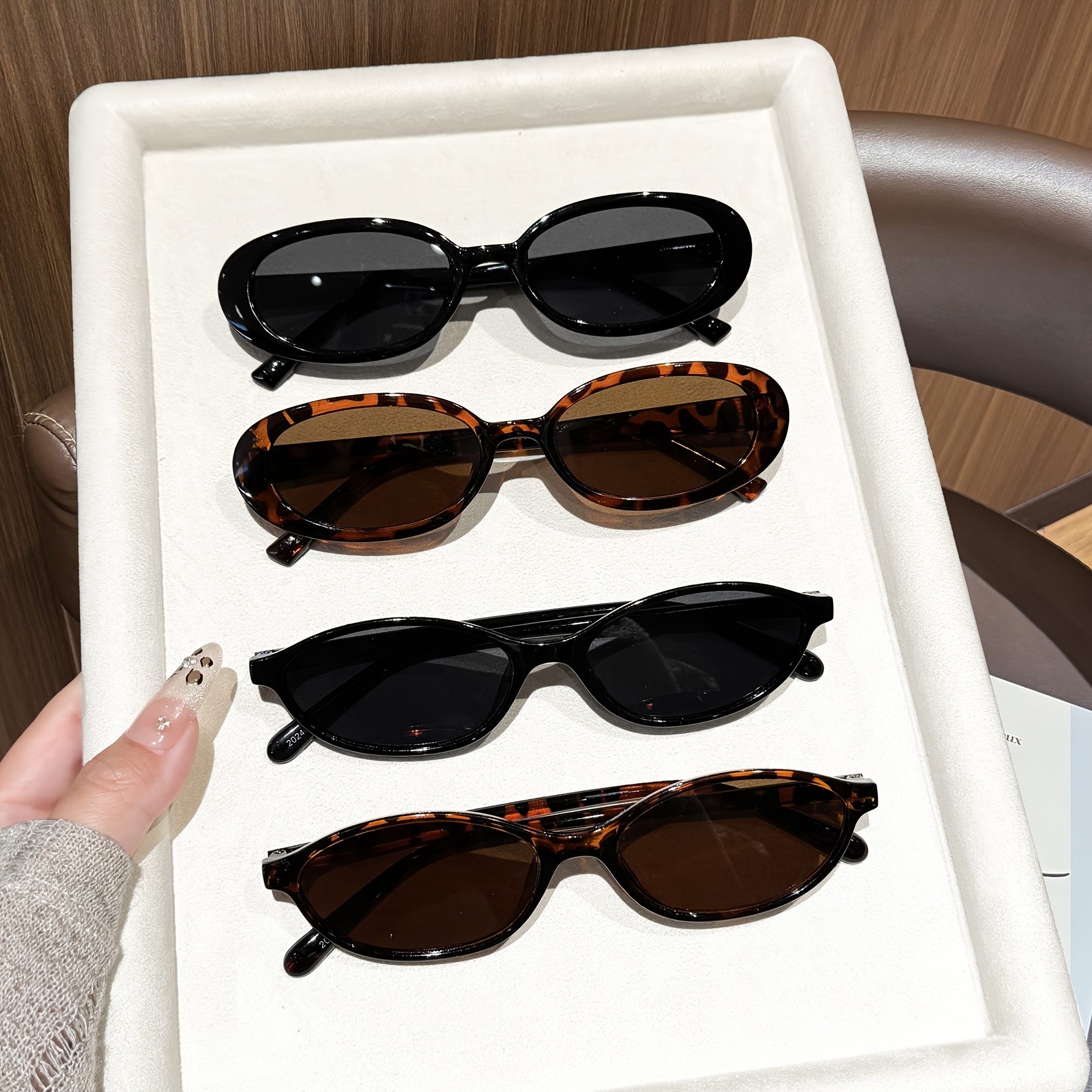 Image of 4pcs Fashion Mixed Glasses Set Leopard Print Decorative Eyewear Gift For Family Or , Christmas Gift Ideas