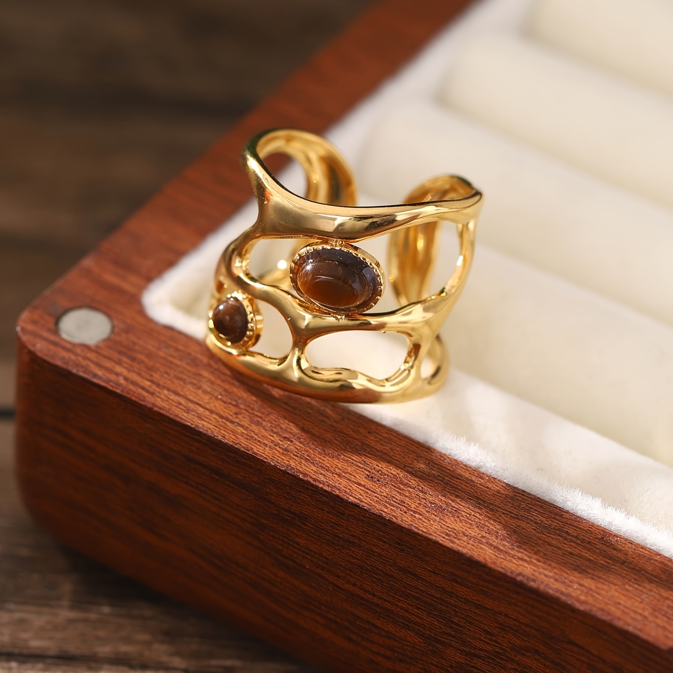 Image of A Stylish Vintage Stainless Steel Ring, With Geometric Brown Stones - A Versatile For Women's Jewelry, Perfect For Gifts, Parties, And Holiday Wear