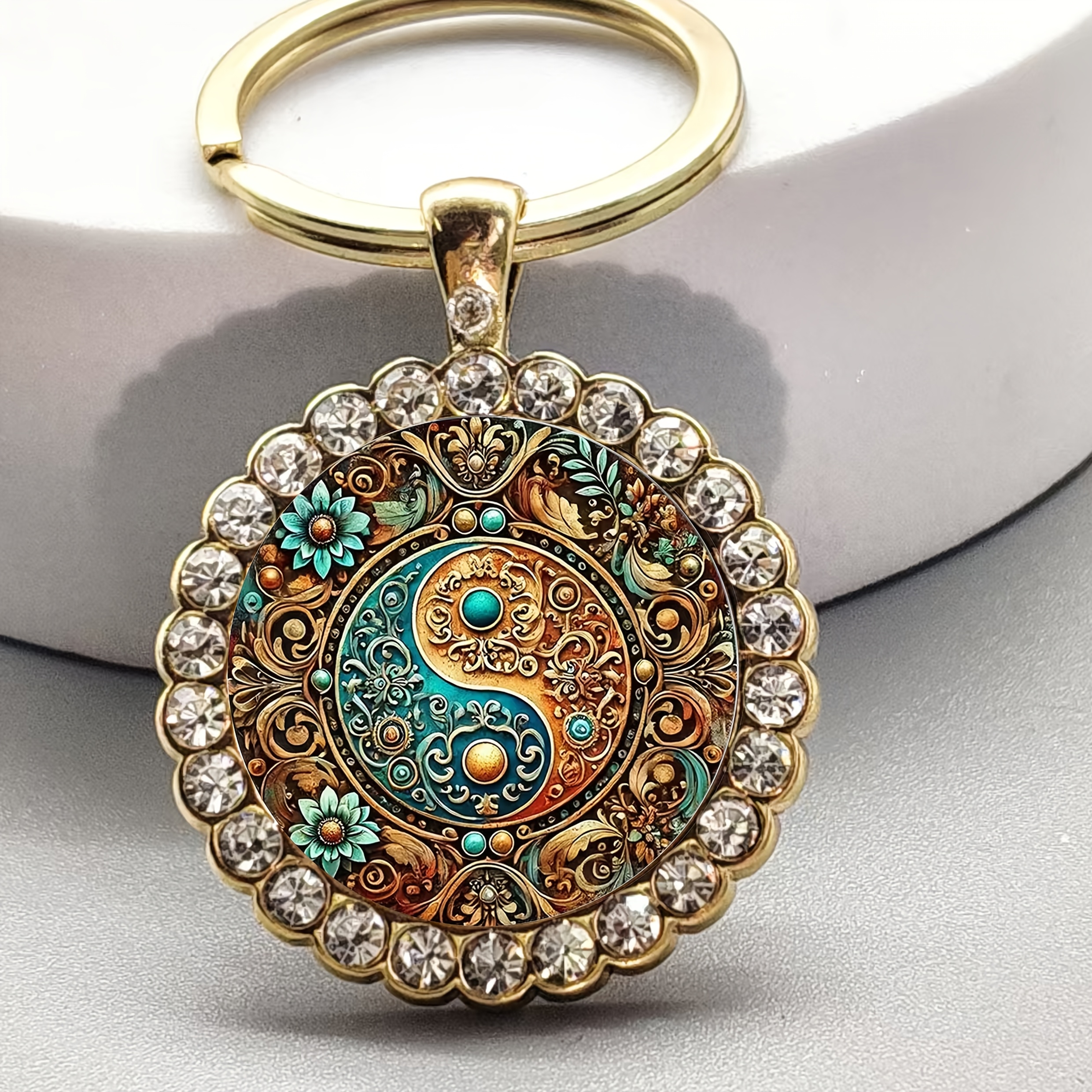Image of 1pc Yin Yang Mandala Keychain, Unisex - Yin Yang Symbol Bag Charm And Car Key Pendant, Universal Spiritual Gift For Christmas, Halloween, Birthday, Anniversary