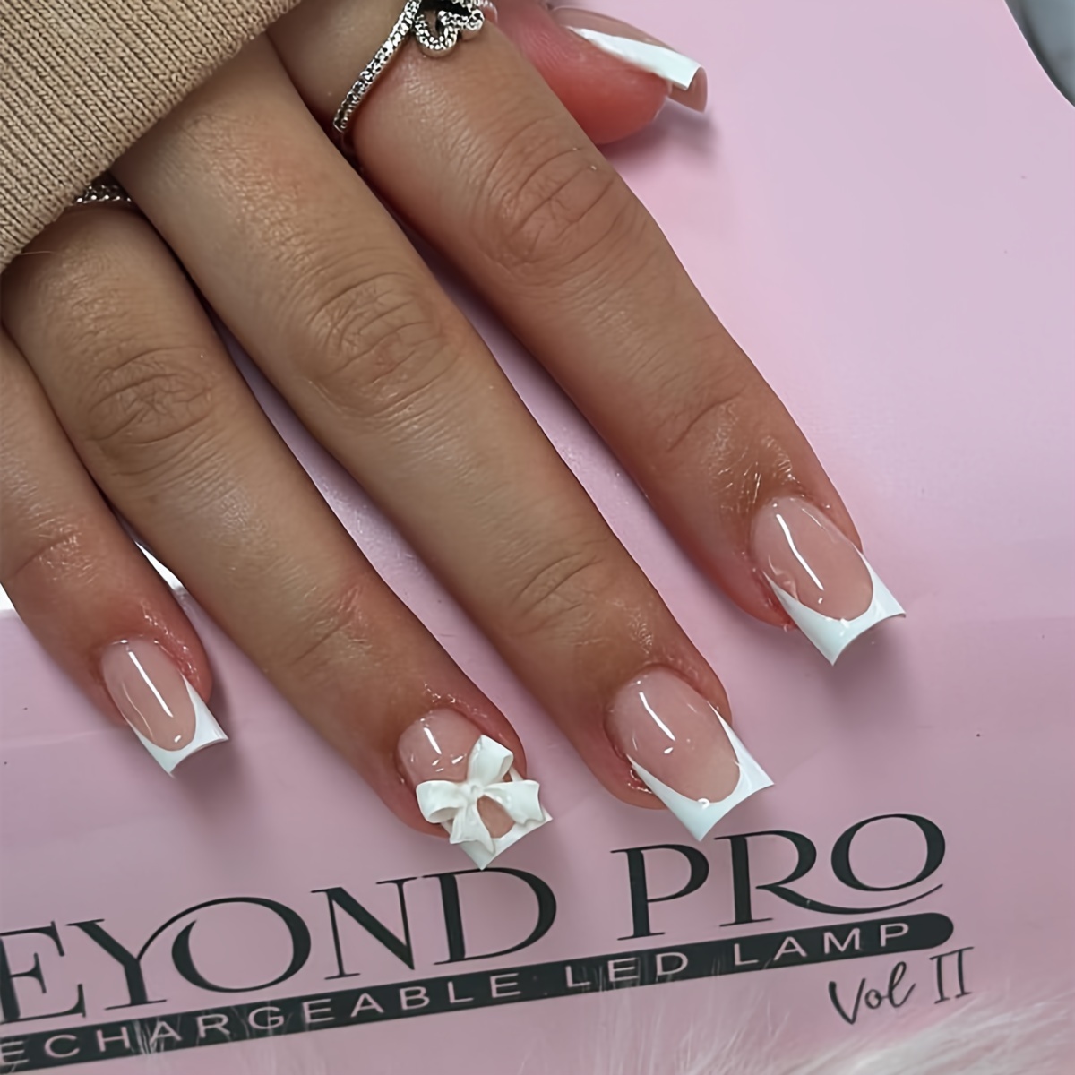 

24pcs French Tip Press-on Nails Set With 3d Bow Accents - Glossy Nude & White, Short Square Shape, Includes Jelly Adhesive & Nail File