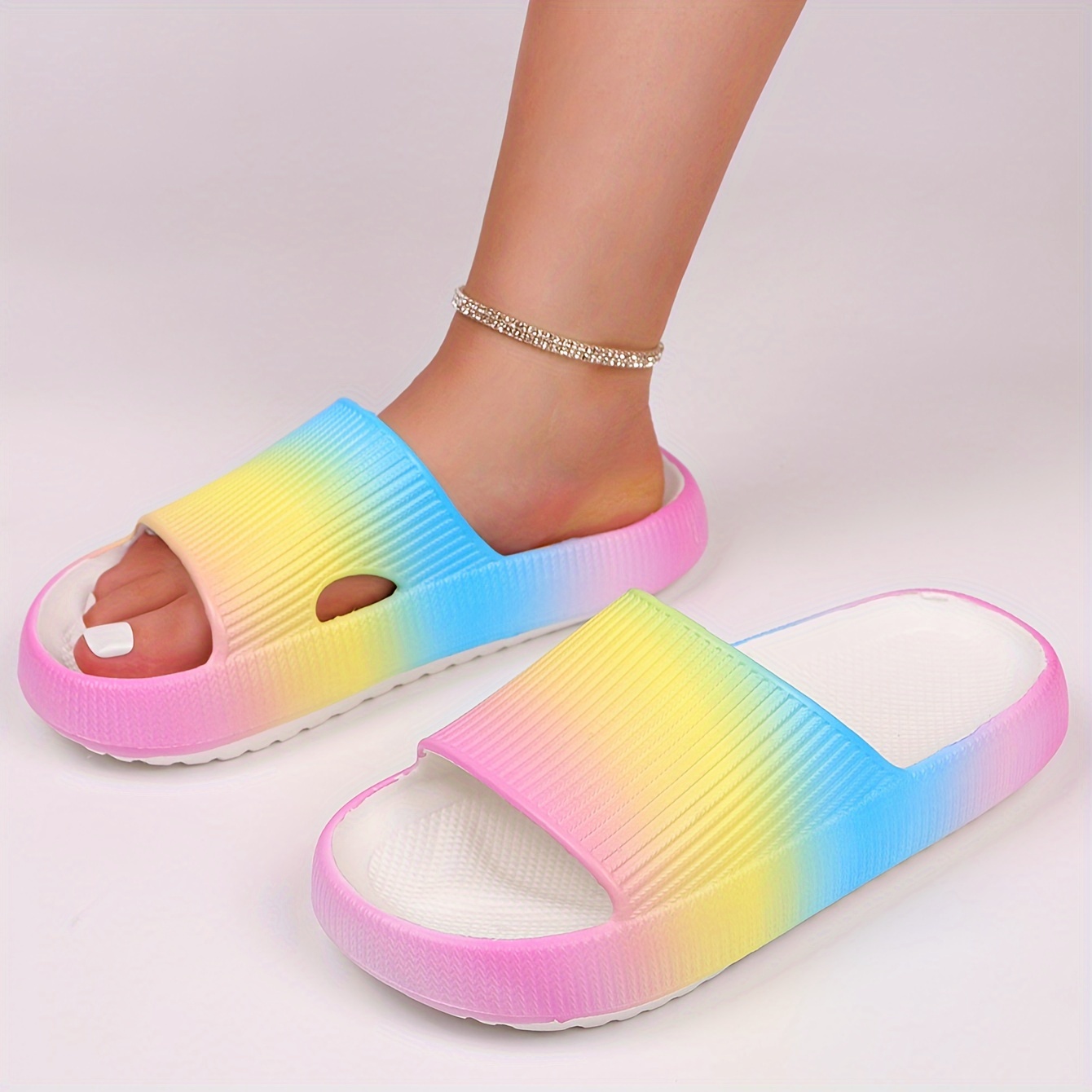 

Women's Colorblock Eva Pillow Slides, Soft Sole Platform Open Toe Home Shower Sldies, Non-slip Casual Beach Slides