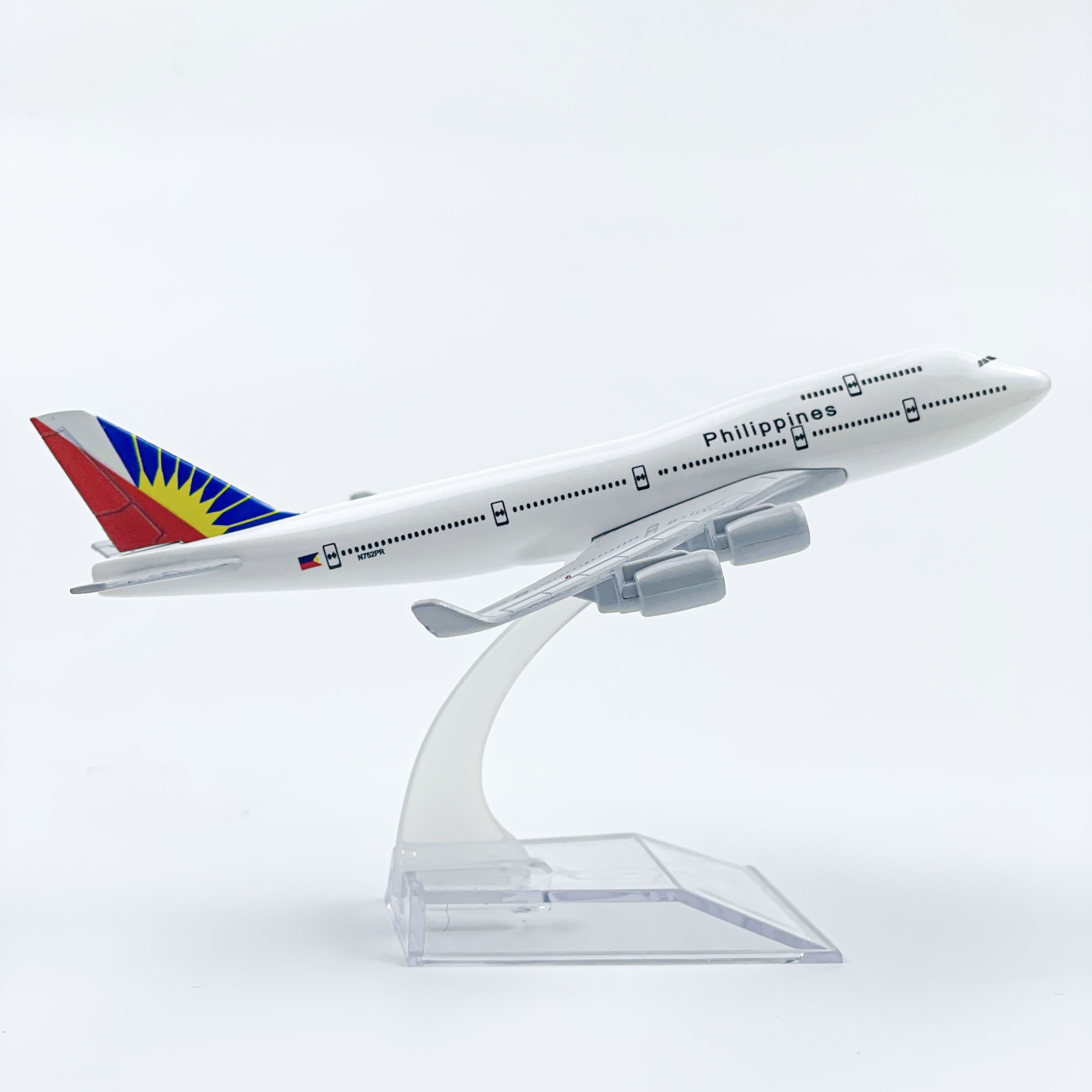 

boeing 747" Boeing 747 Die-cast Metal Airplane Model, 6.3" Philippine Airlines Edition - Perfect For Collectors & Gifts, Ages 3-12