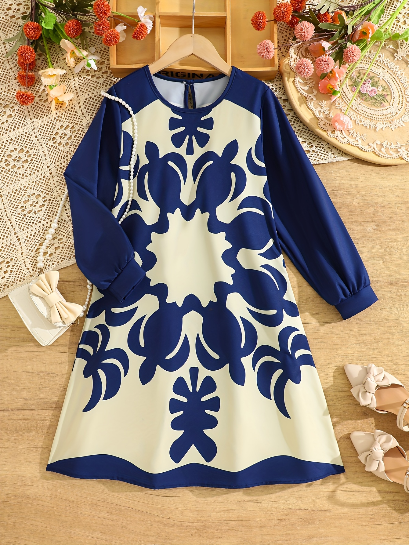 1950s cocktail dresses uk Wellwits Women's White Polka Dot Trim Vintage Dress, white, XL Fashion Dark Blue Beaded Dress Pay With:200 Qs (Silkroll Fee: $5.00) SECT L- BOX 84