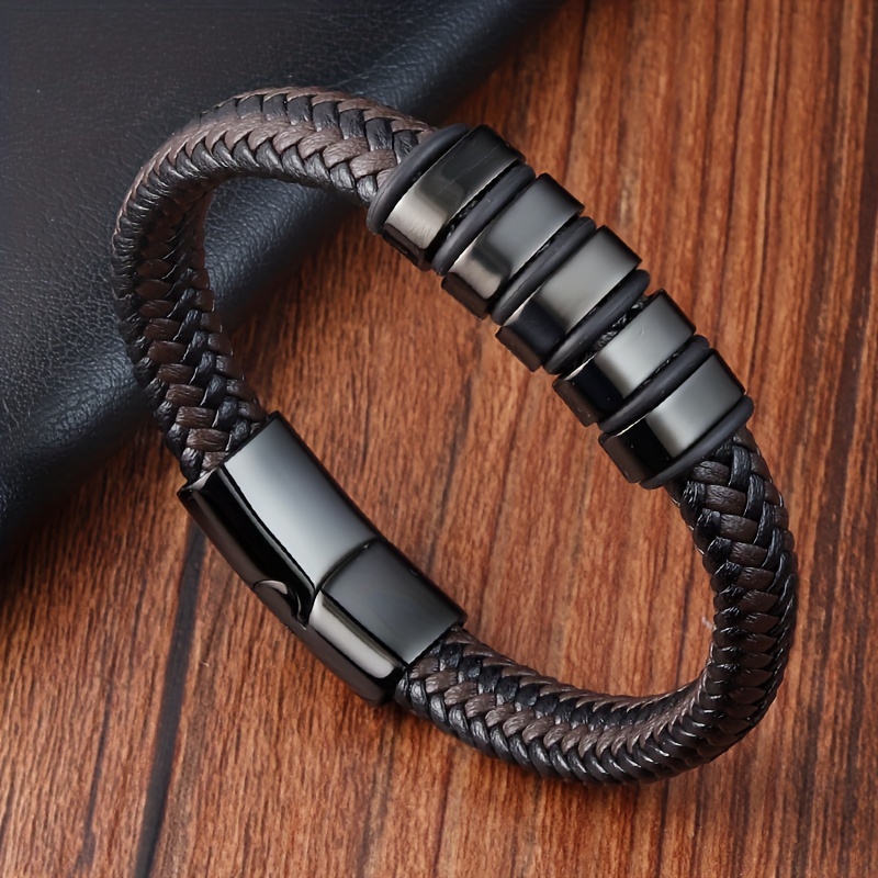 

1pc Pu Leather Bracelet, Men's Fashion Cool Stylish Accessories, Classic Souvenir, Ideal Gift For Valentine's Day, Christmas, Birthday, Anniversary