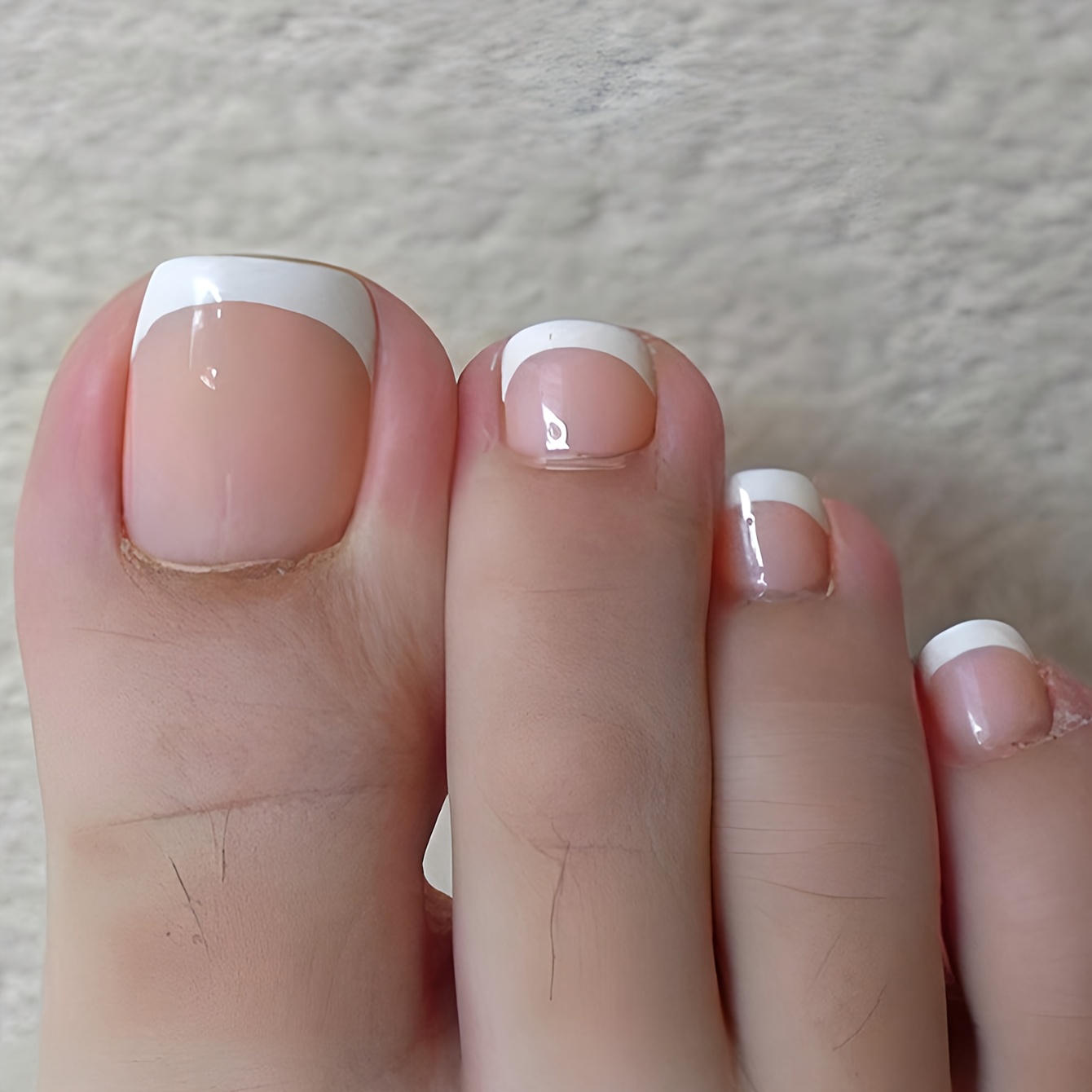 24pcs Glossy French -on Toenails - Short Square Reusable Fake Nails For Women, Elegant Striped Design With Chic Nail Art For Casual Attire, Nail Accessories