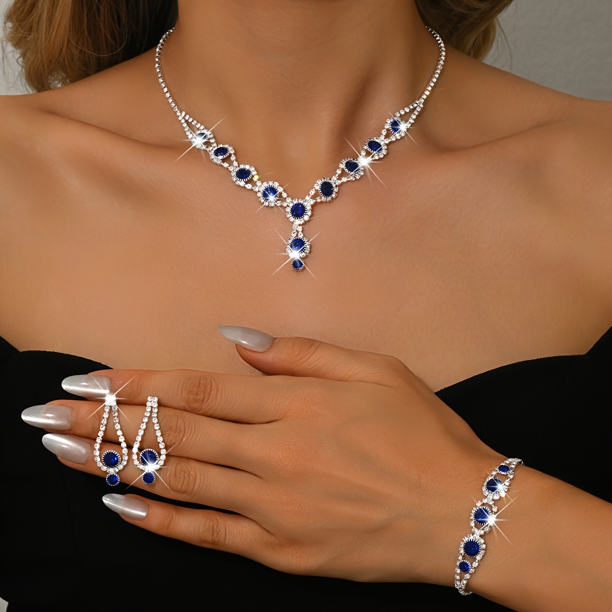 Image of Elegant Women's Jewelry Set, Individual Sunflower Necklace Earrings And Bracelet Copper Material Inlaid With Rhinestones, Elegant Light , Bride Bridesmaid Wedding Banquet Ball Party Jewelry