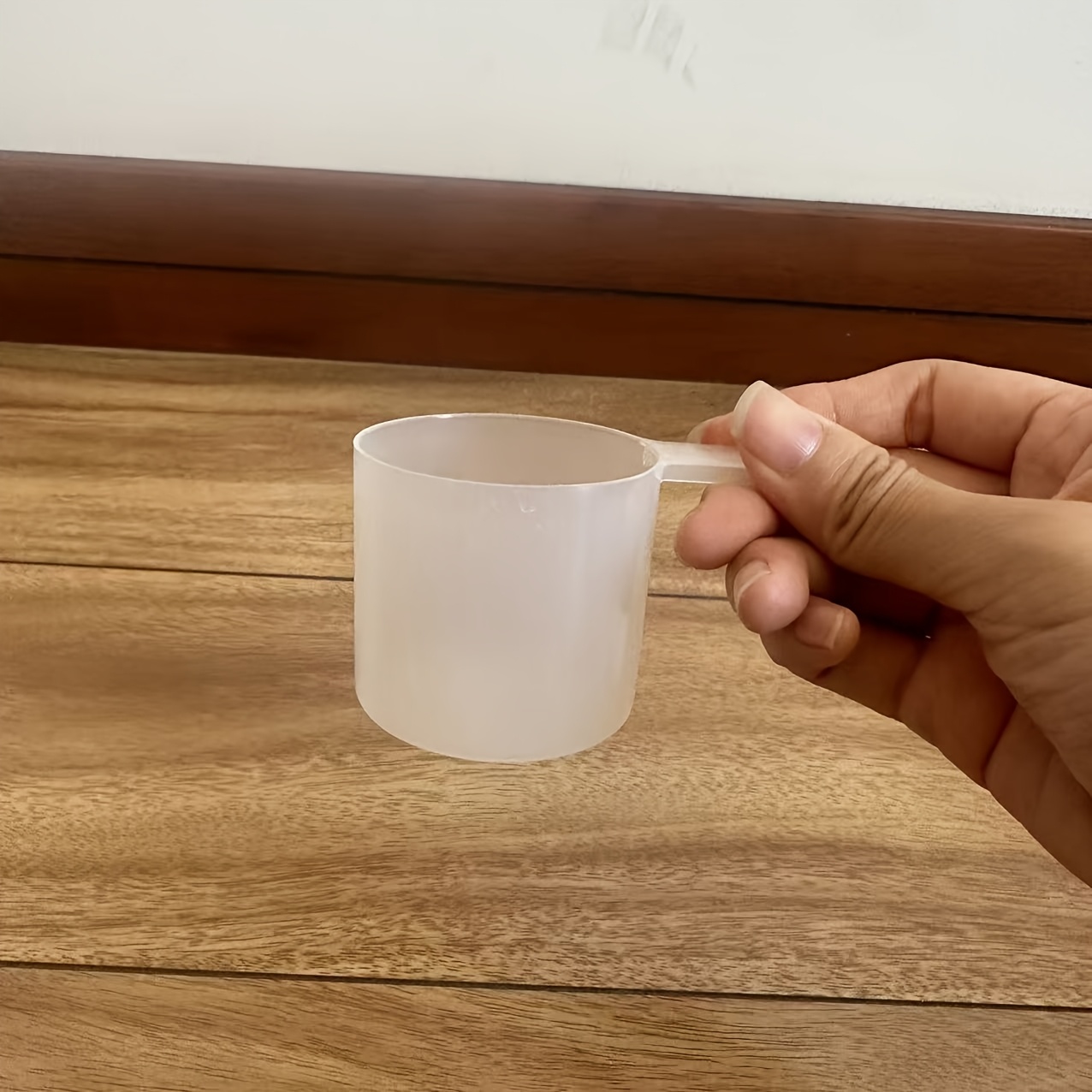 Image of 1/2/3/4pcs, 118.4cc/118.4ml 4oz Washing Powder Cup, 59.2g Bath Spoon, Detergent Accessories Maintenance Tool