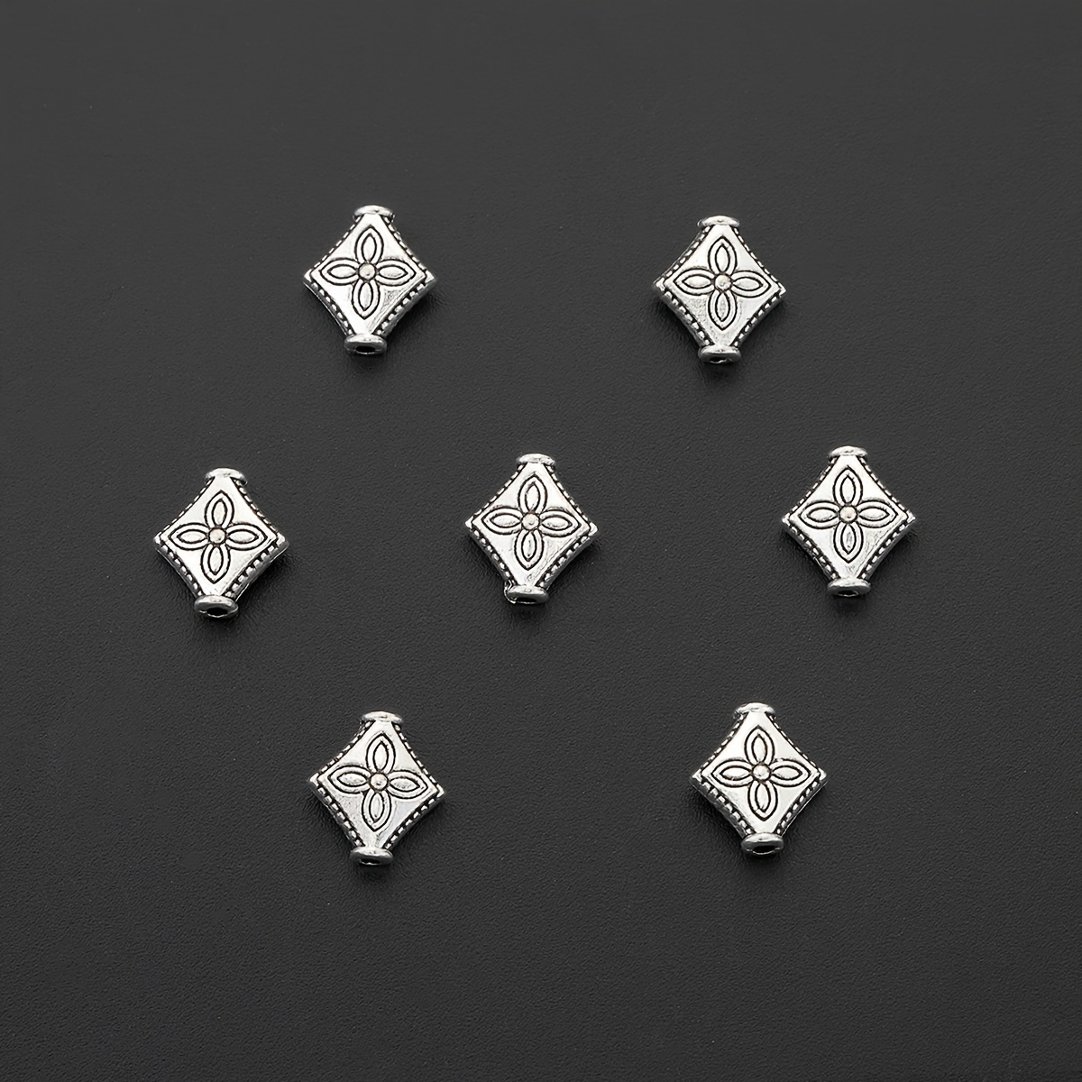 Image of 30pcs Geometric Pattern Spacer Beads, Vintage Alloy Flower Spacer Beads, Loose Beads, Beading Spacers, Alloy Diy Necklace Bracelet Pendant Jewelry Making Accessories