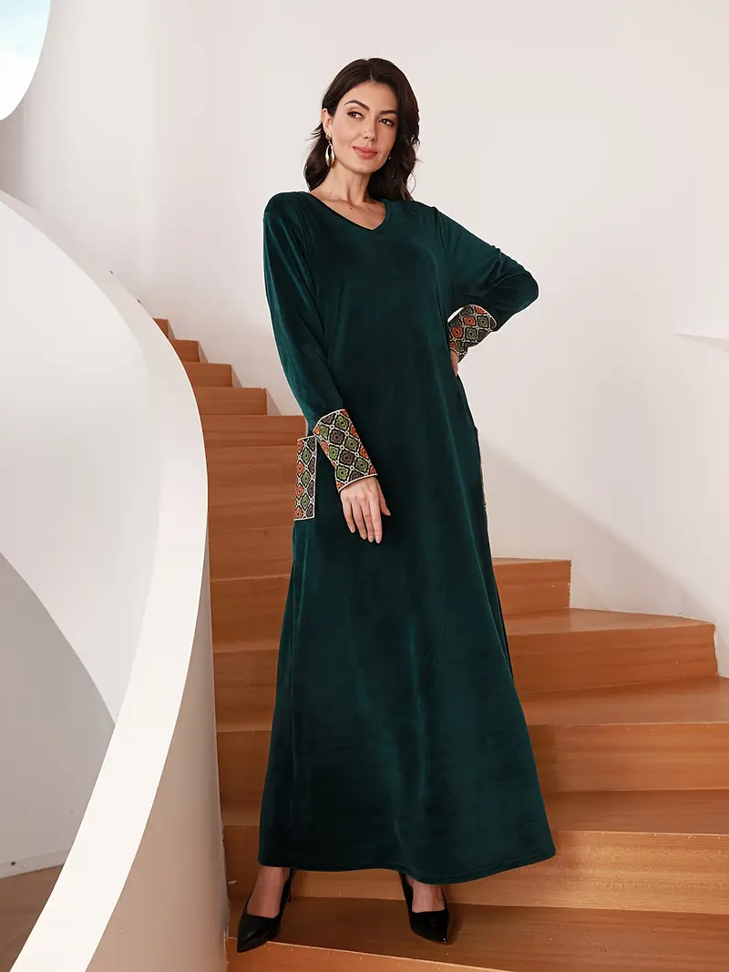 Elegant Velvet *-neck Dress with Embroidered Details and Pockets | Loose Fit, Long Sleeve, Non-Stretch Fabric, Ideal for Ramadan and Holidays, JALABIA 2026 New Style Elegant Velvet *-neck Dress with Embroidered Details and Pockets | Loose Fit, Long Sleeve, Non-Stretch Fabric, Ideal for Ramadan and Holidays, JALABIA 2026 New Style