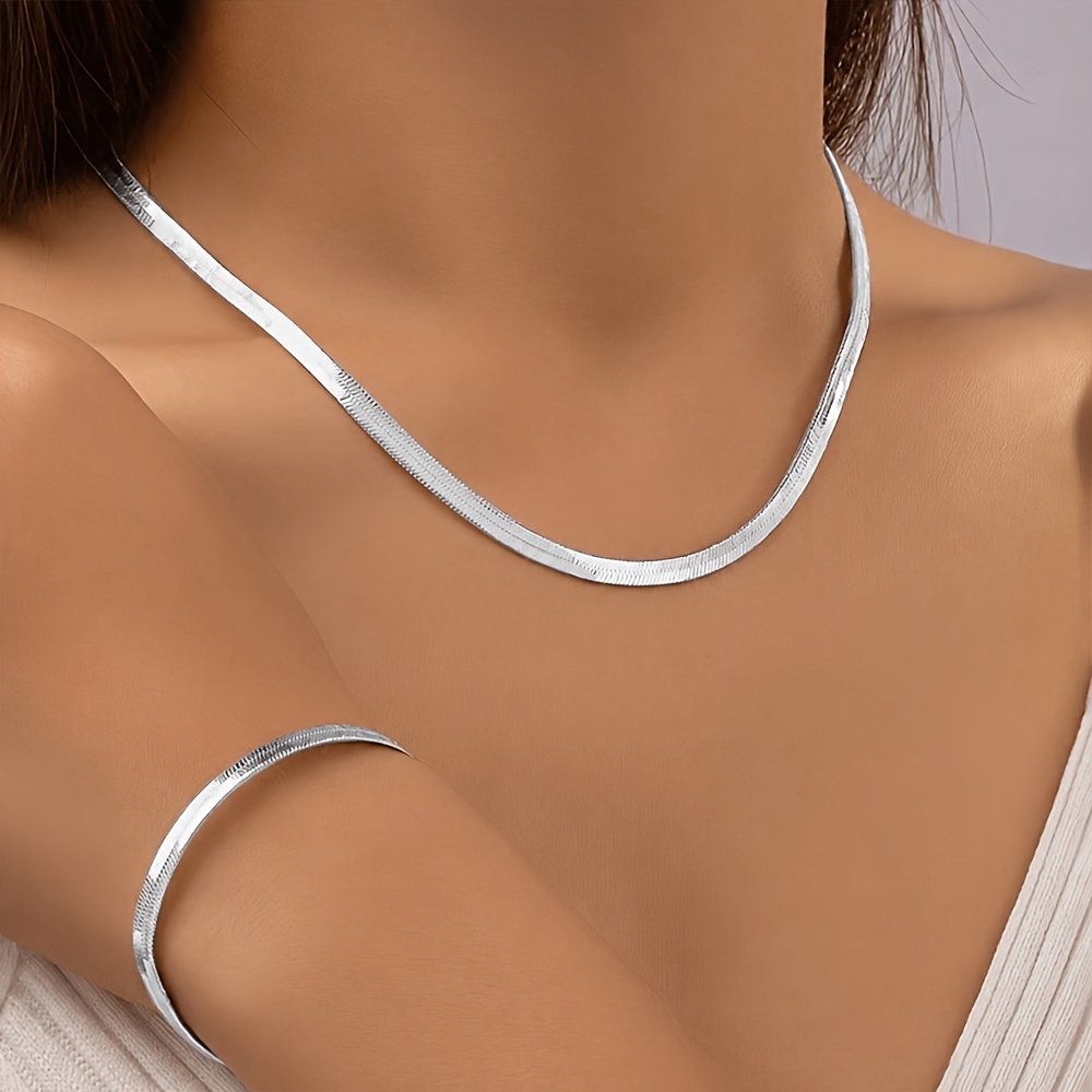 TEMU 2pcs 304 Stainless Steel Jewelry Set - Fashionable Snake Chain Necklace With Snake Detail Bracelet, Suitable For Daily Wear Or As A Gift