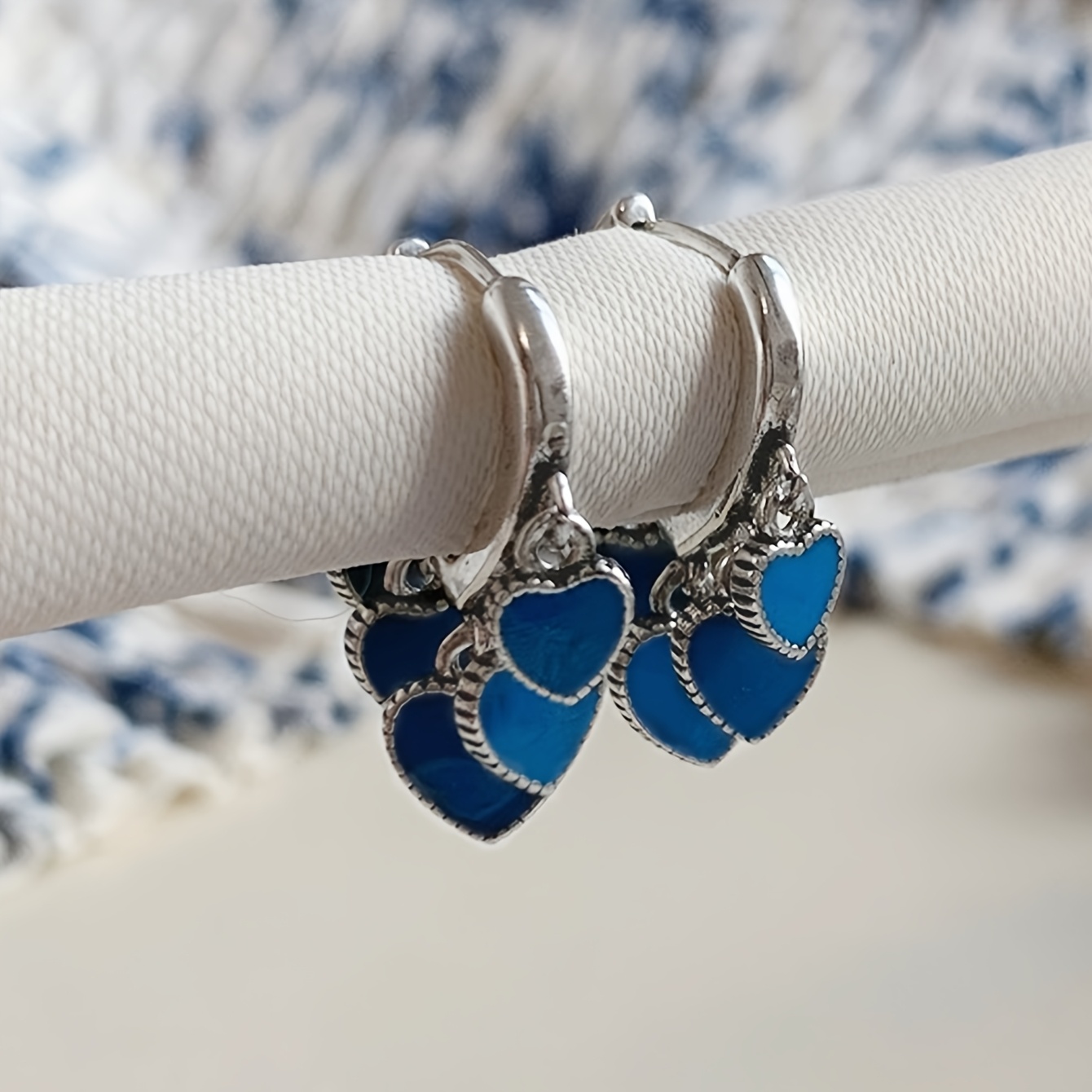 TEMU A Pair Of Fashionable, Elegant, And Exquisite Glazed Heart-shaped Drop Earrings With A High-end Design, Versatile For Daily Wear, Suitable For