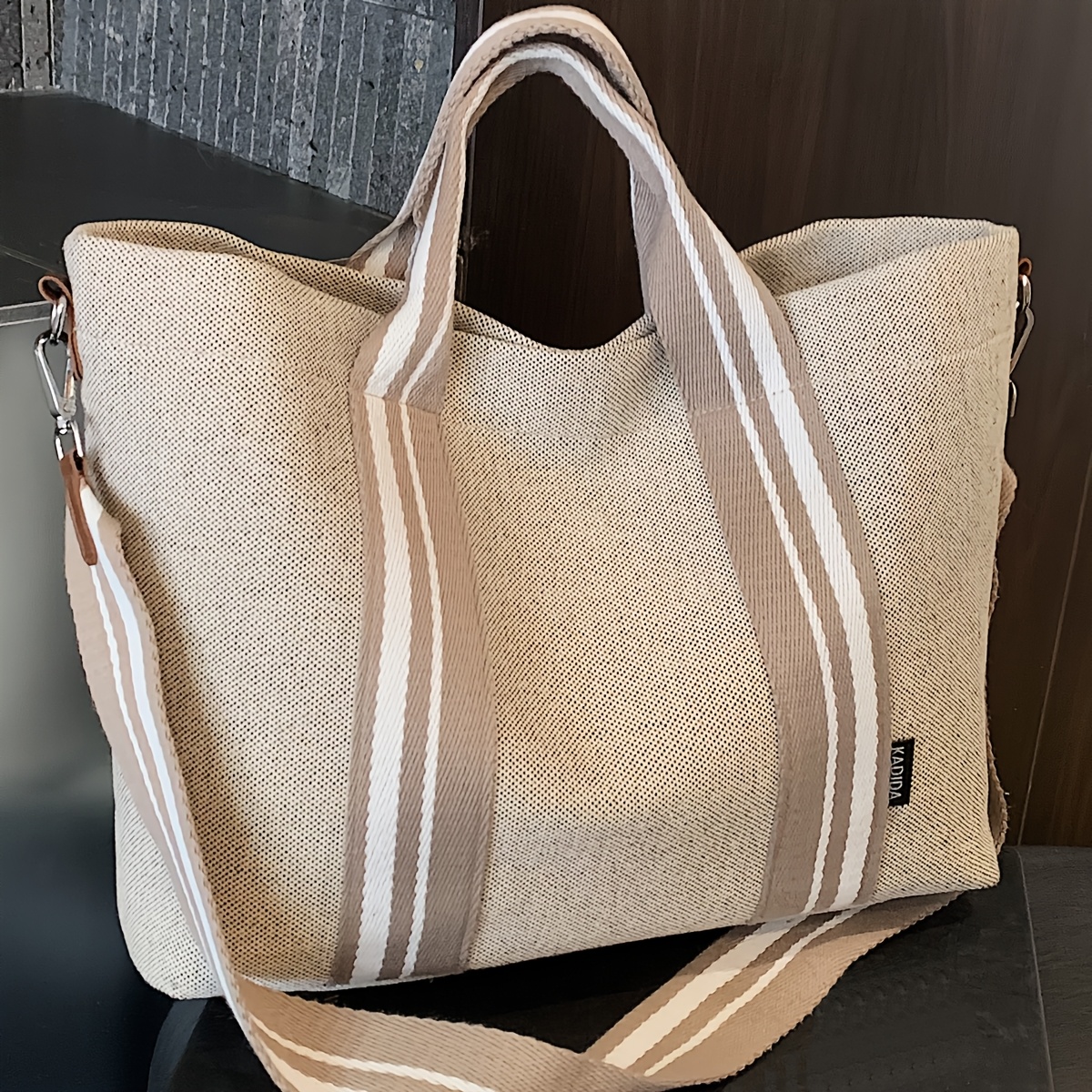 E-shop Modische einfarbige vielseitige Tragetasche für Damen, großes Fassungsvermögen, Nylonstoff mit mehreren , einfache Ein-Schulter-Tasche, leichte