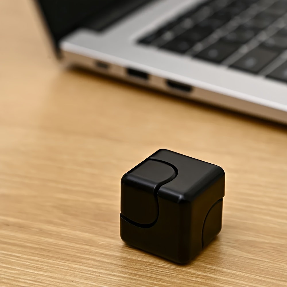 Golden Stress Cube 3-in-1 Silent Mechanism