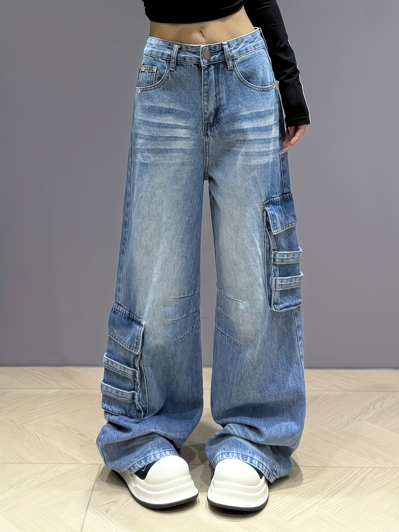 Women'S Vintage Denim Cargo Jeans with Large Pockets, Loose Fit, Wide  Leg, and Whisker Detailing Stylish and Design for Casual