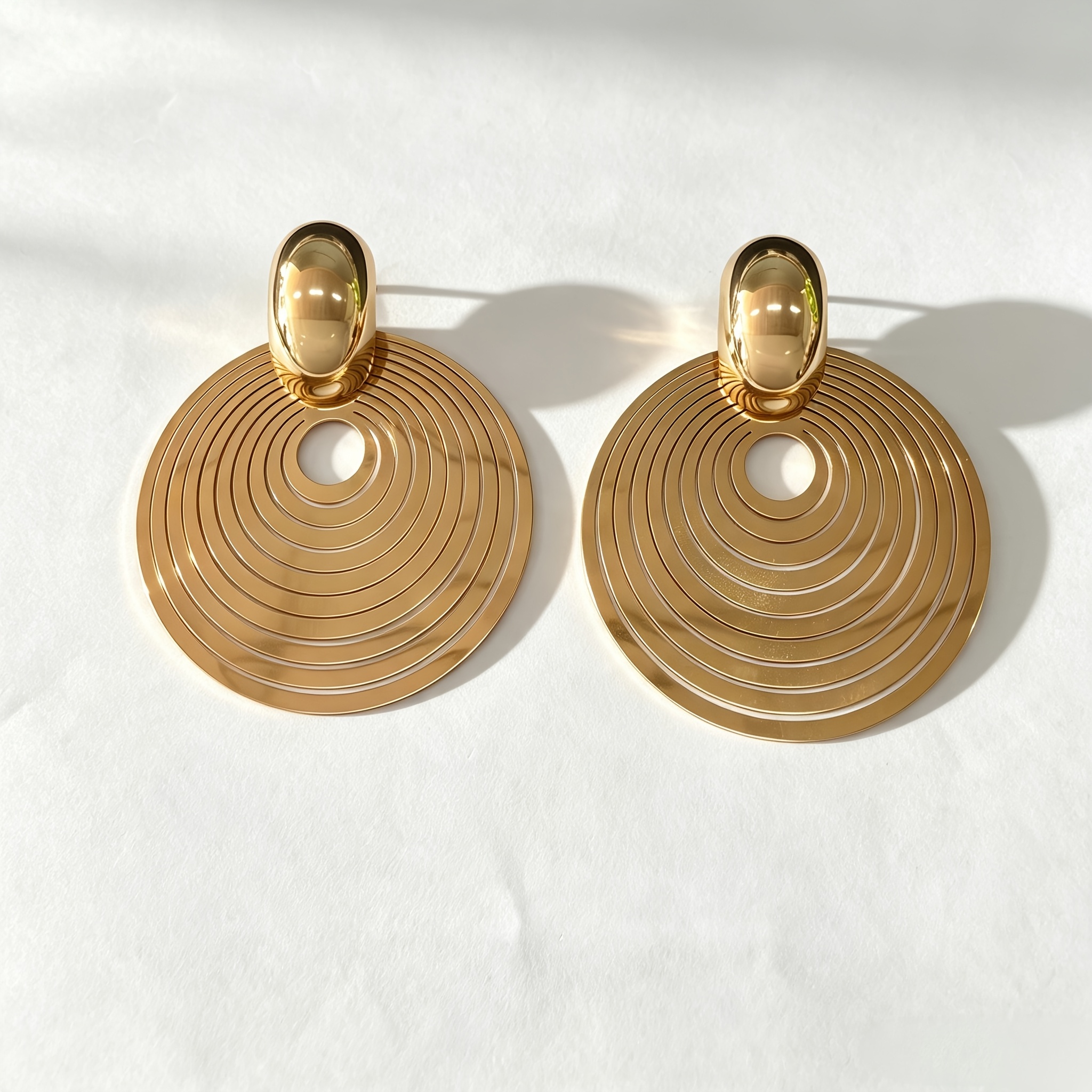 Women's Oversized Circular Multi-Layer Concentric Circle Design Earrings