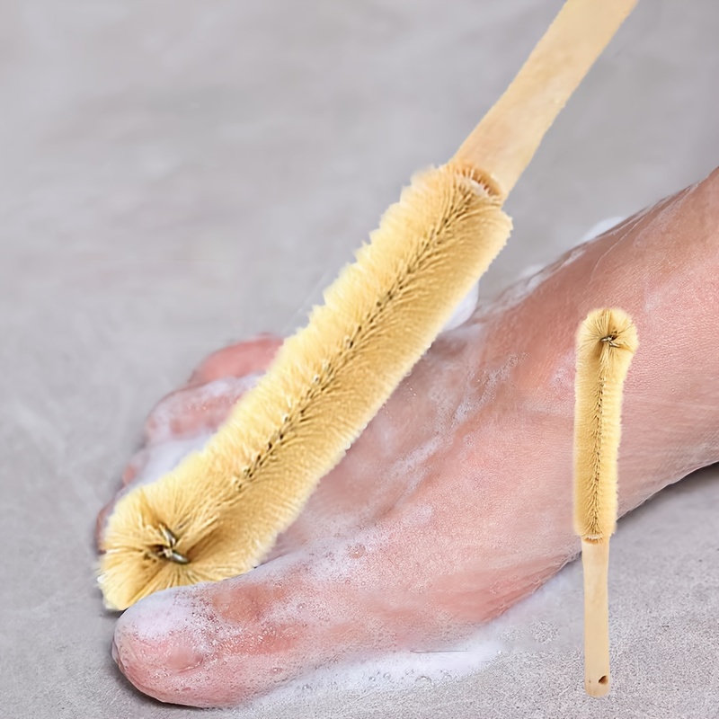 

1 brosse de nettoyage des orteils à long manche, réutilisable, pour les personnes âgées, les femmes enceintes et les personnes à mobilité réduite, avec poignée facile à saisir et trou de suspension.