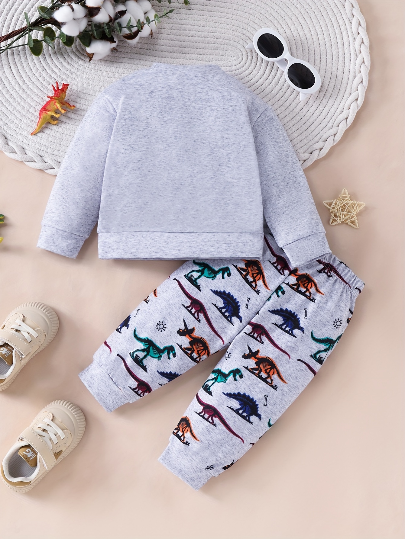 Noble Kids Boys' Dinosaur Print Long Sleeve Hoodie & Pants Set - Cozy Polyester, Machine Washable, Ideal for Fall/Winter, Cozy Playwear|Cute Baby Outfit|Easycare Fabric, Dinosaur Toys, Perfect for Outdoor