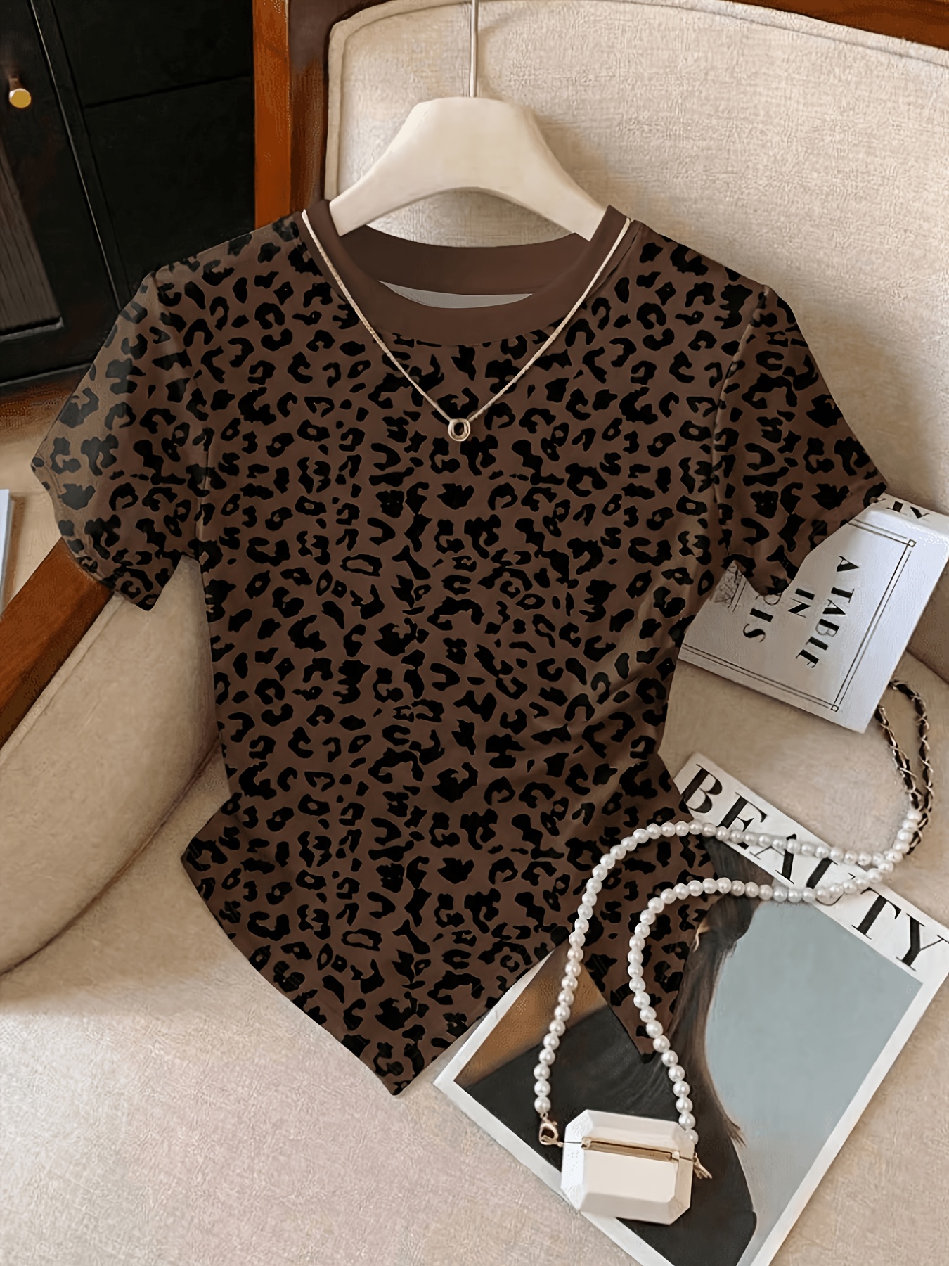 camiseta de   de  /verano con estampado de leopardo,   asimétrico, cuello  ,   entallado,   y tipo bodycon,   corta, adecuada para vacaciones, desplazamientos y fiestas