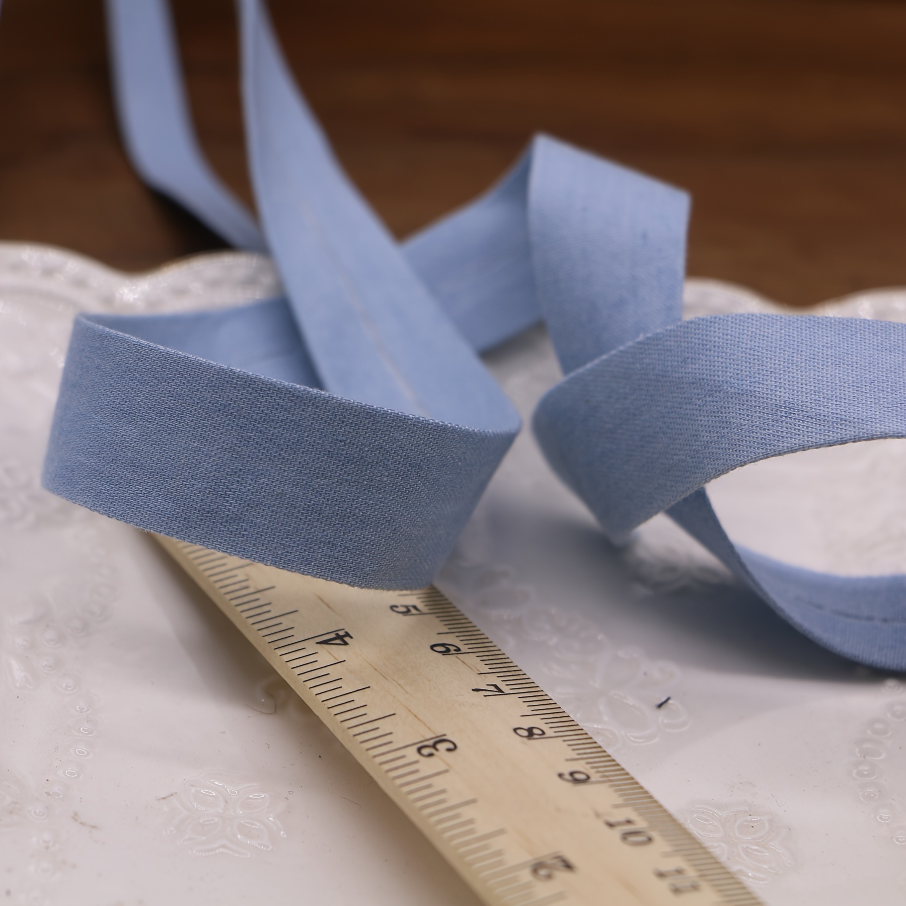 

Ruban en denim bleu pour la couture et l'artisanat - 2 mètres