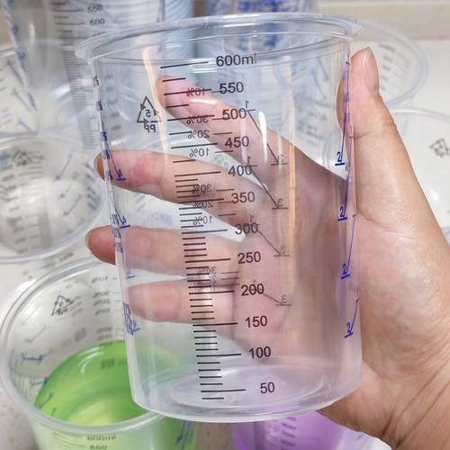 large capacity plastic measuring cup 20oz 50pcs 600ml stirring cup with accurate for paint resin artwork etc