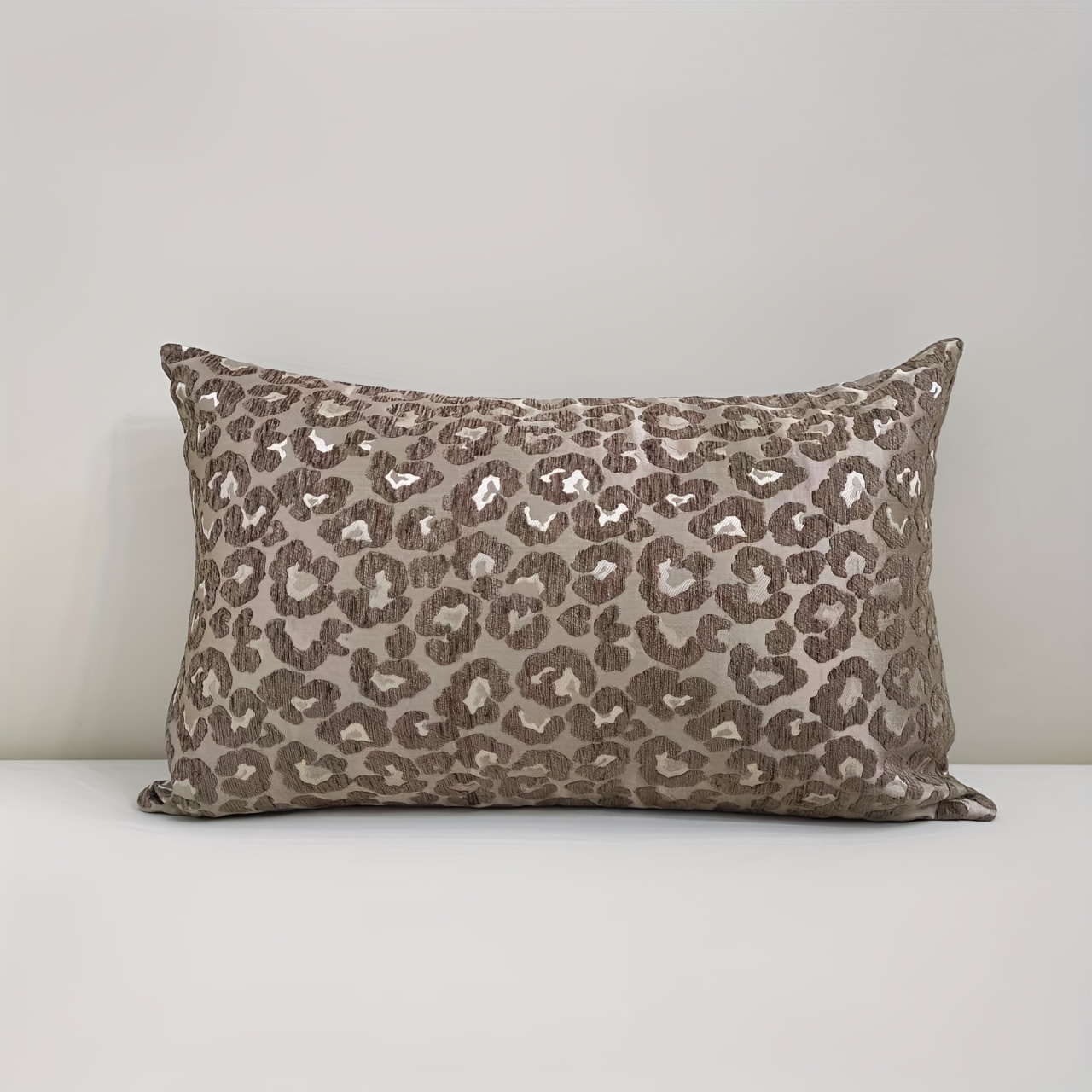 TEMU 1-Pack Housse de Coussin Canapé Imprimé Léopard Sauvage et Élégant, Adaptée pour