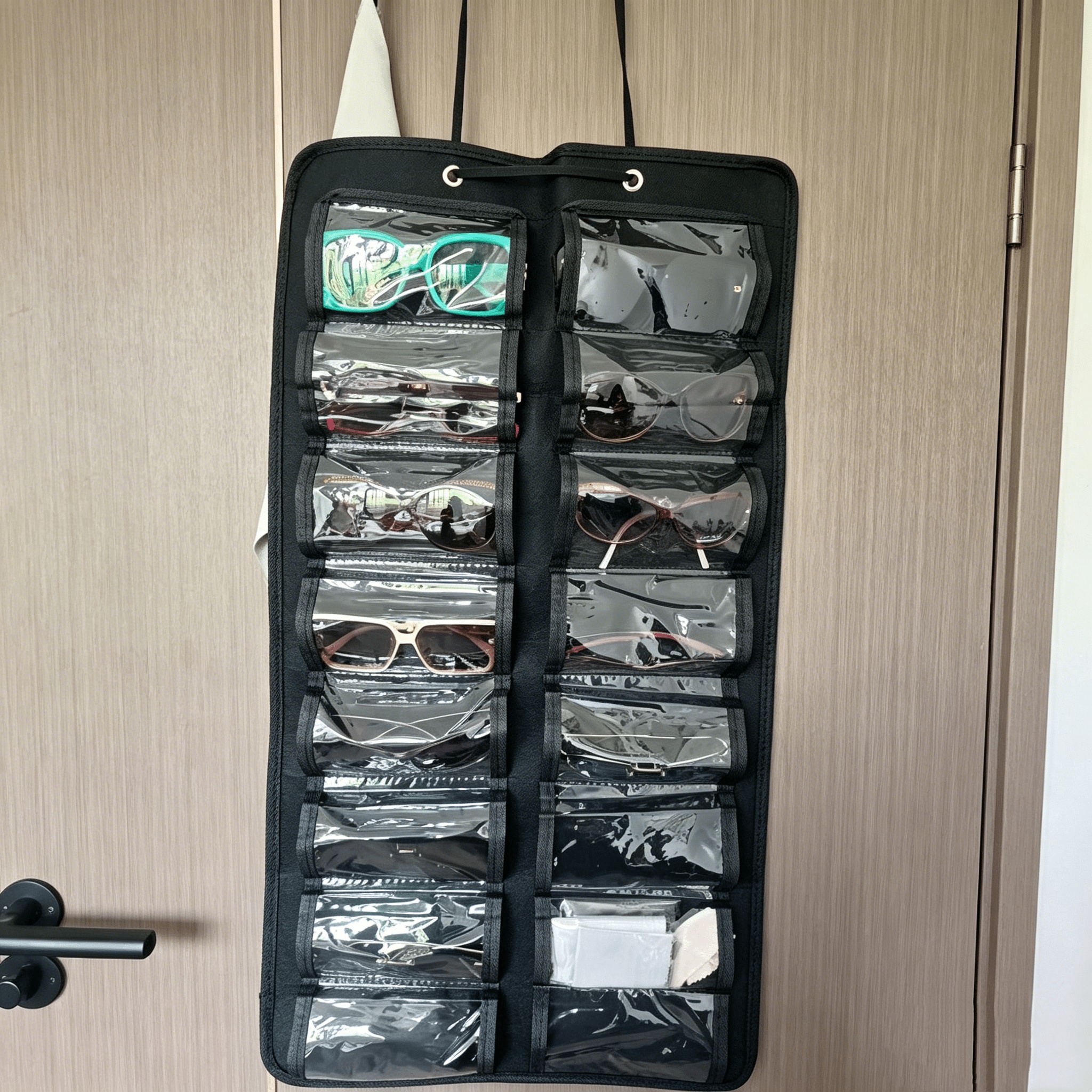 Wall-Mounted Glasses Storage Bag with 16 Grids