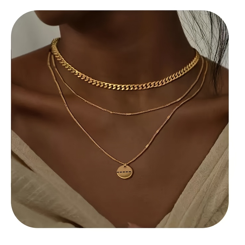 Luxurious, Elegant And Fashionable Women's Golden Stainless Steel Casual Party Versatile Triple Layered Chain Necklace
