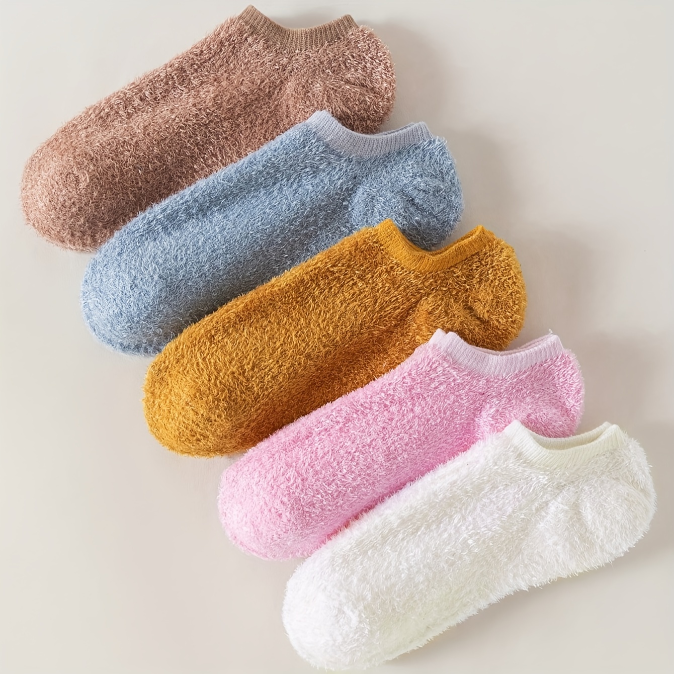 

5 Pairs Cozy Fuzzy Women's Ankle Socks, Solid Warm Polyester Knit With 5% Spandex, Sleepwear